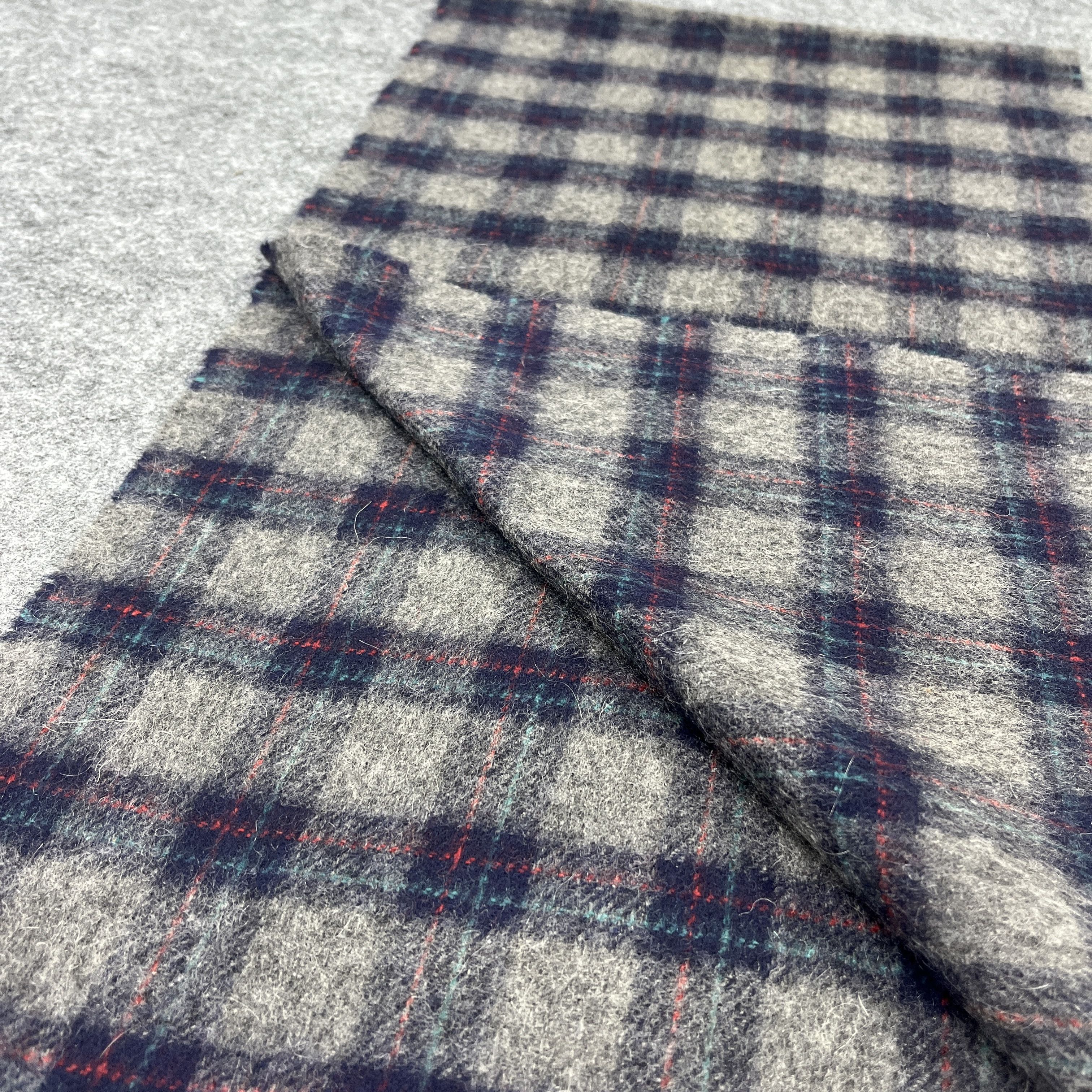 Alfred Dunhill × Vintage Dunhill Scarf / Muffler / Neckwear T945 Size ONE SIZE - 7 Thumbnail