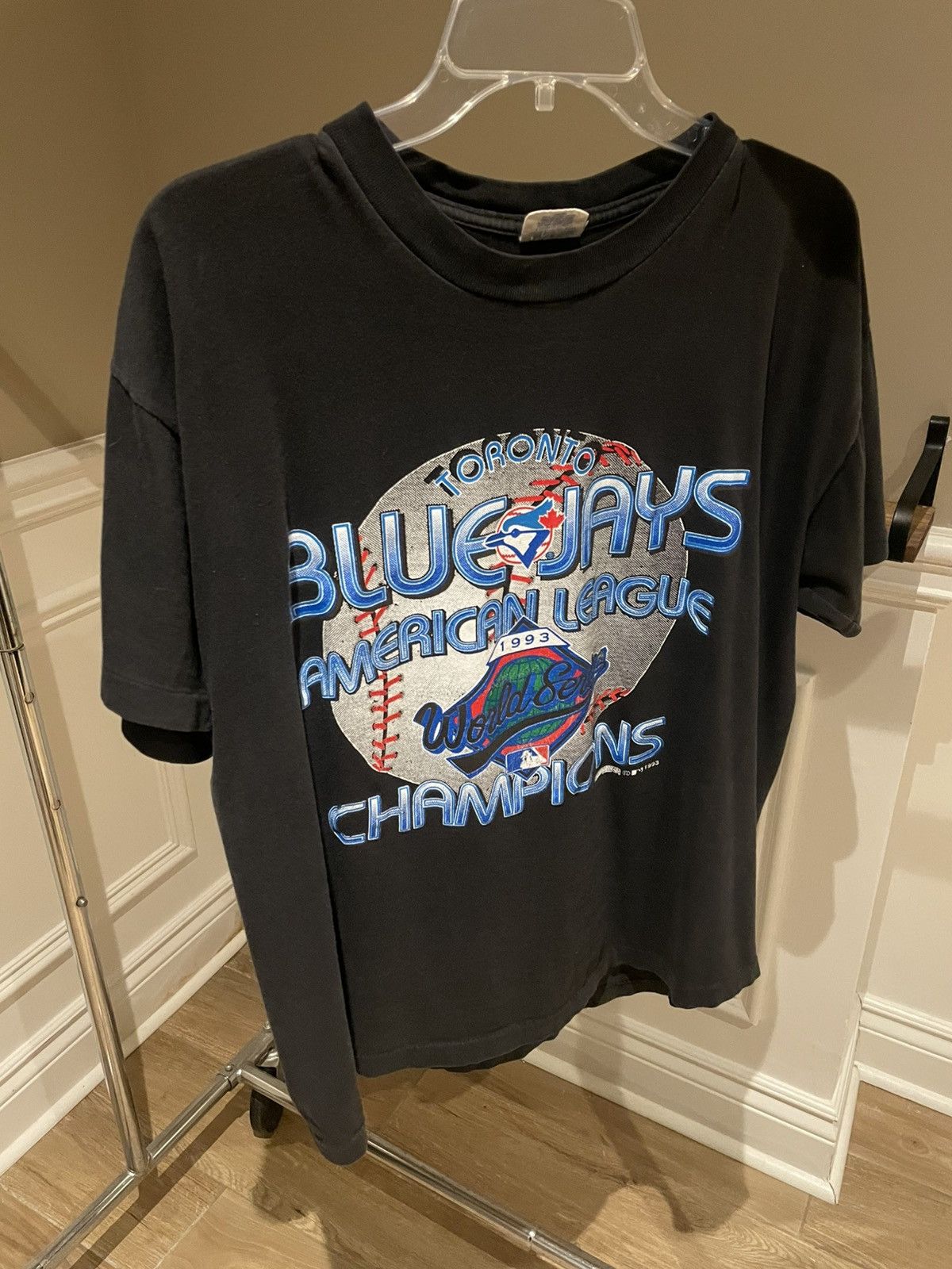 Vintage Vintage 1992-1993 Toronto Blue Jays World Series t-shirt Size US L / EU 52-54 / 3 - 1 Thumbnail