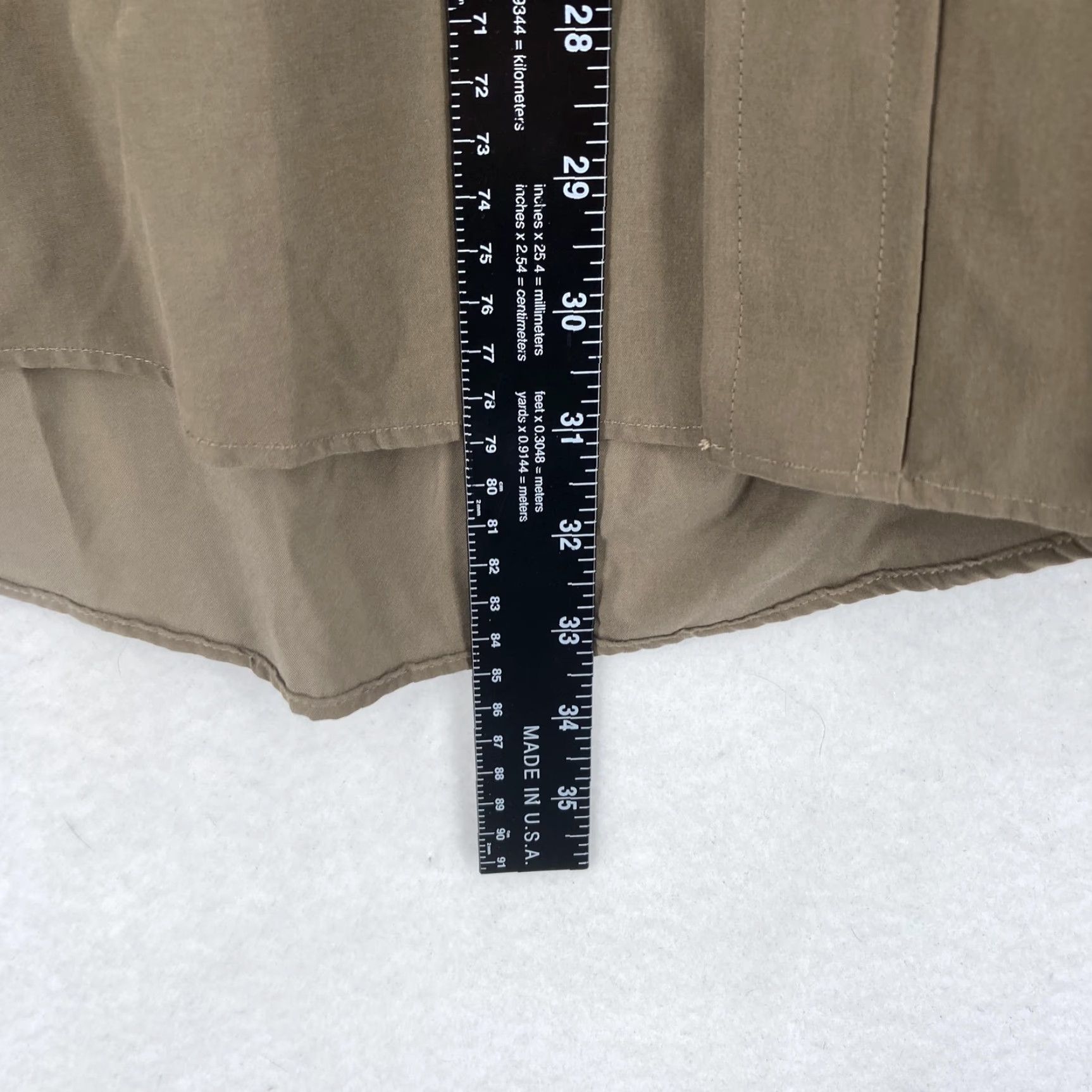 Van Heusen VINTAGE Van Heusen Dress Shirt Men Olive Poplin Button-Down Long Sleeve 16.5 NWT Size 46R - 7 Thumbnail