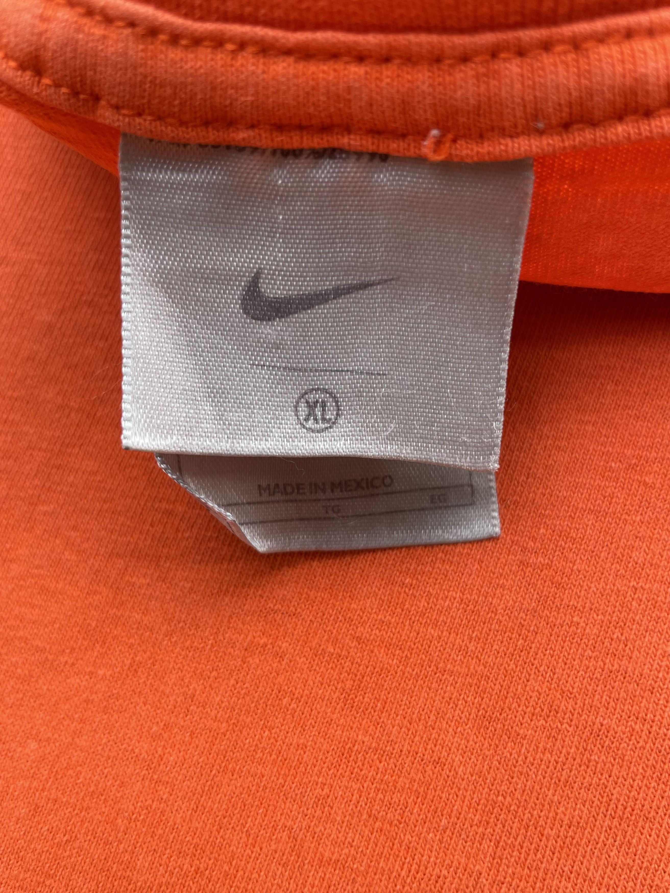 Nike Vintage Nike Swoosh Tshirt Double Sided Size US XXL / EU 58 / 5 - 8 Thumbnail