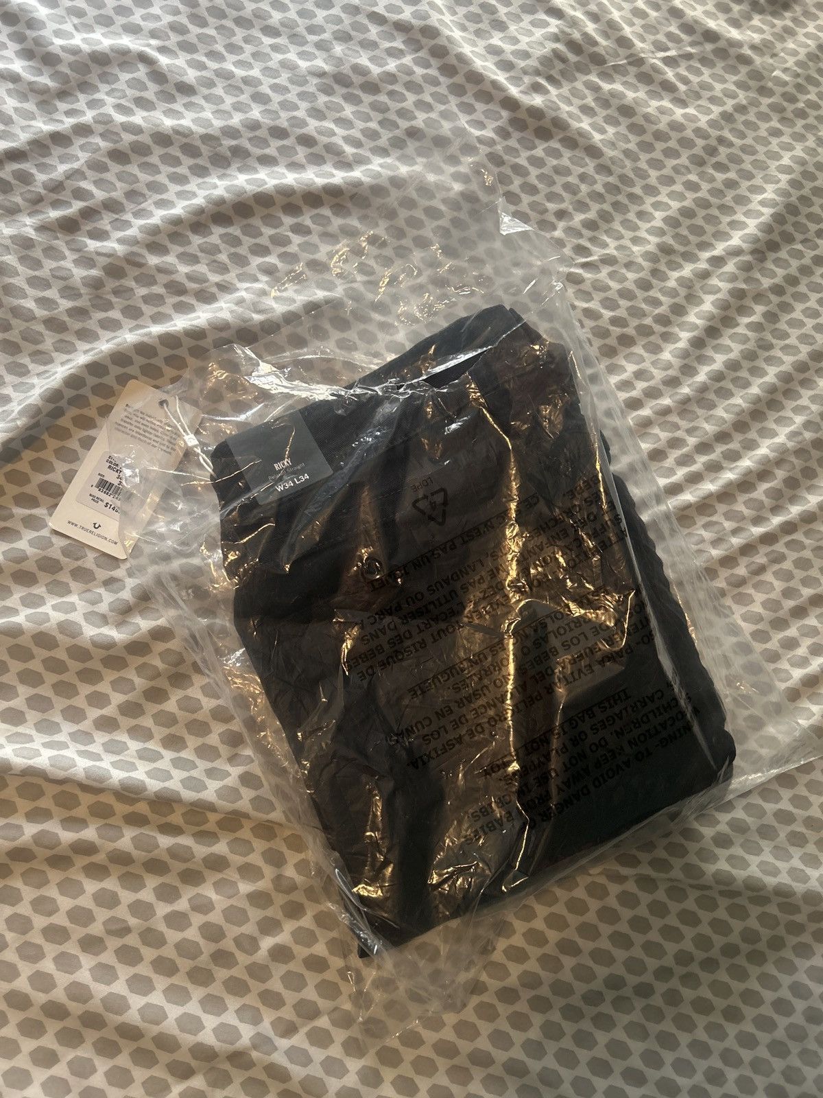 True Religion True Religion ‘Ricky Relaxed Straight’ Size US 34 / EU 50 - 4 Thumbnail