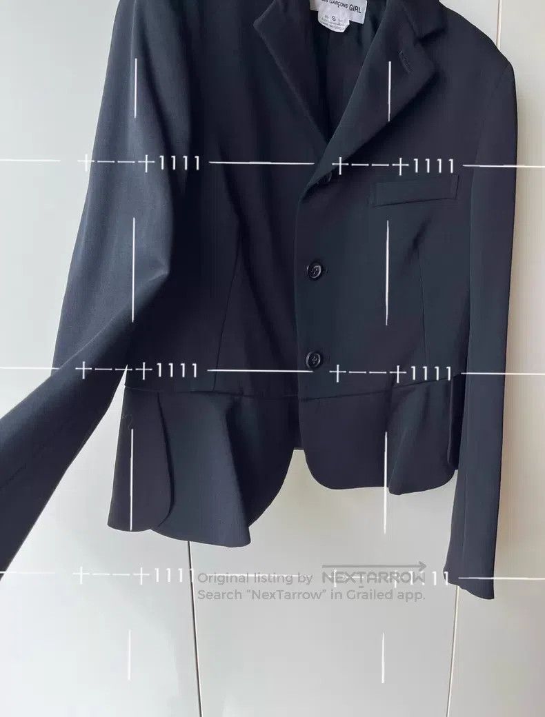 Comme des Garcons Comme des Garcons Lace petal flounce wool blazer Size S / US 4 / IT 40 - 4 Thumbnail