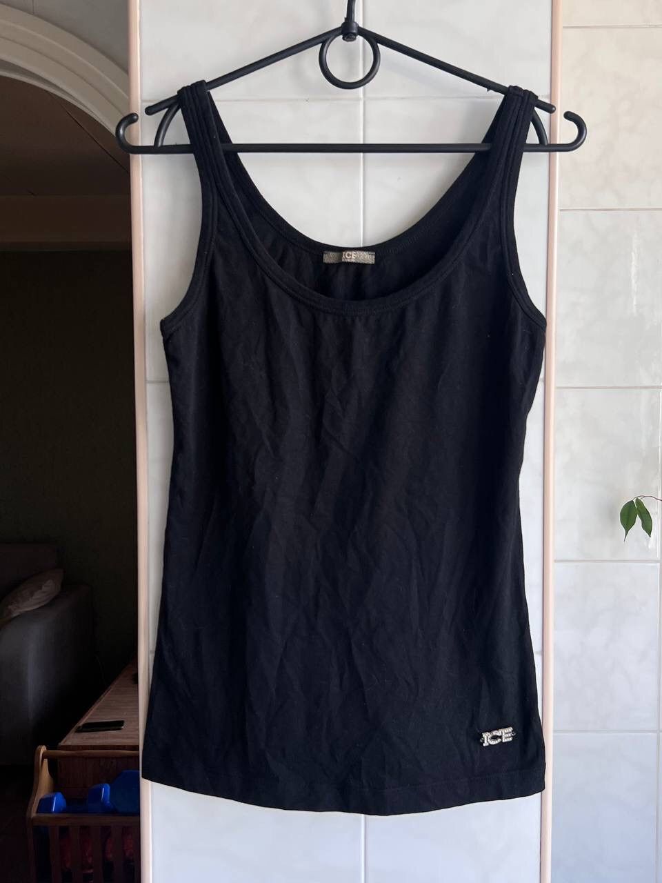 Cartoon Network Vintage Y2K ICEBERG 1990s/2000s Luxury Retro Tank Top Italy Size S / US 4 / IT 40 - 1 Thumbnail