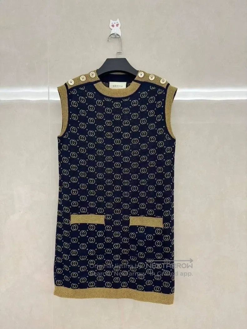 Gucci Gucci Cashmere blended knitted gold thread jacquad stitchi Size XS / US 0-2 / IT 36-38 - 1 Thumbnail
