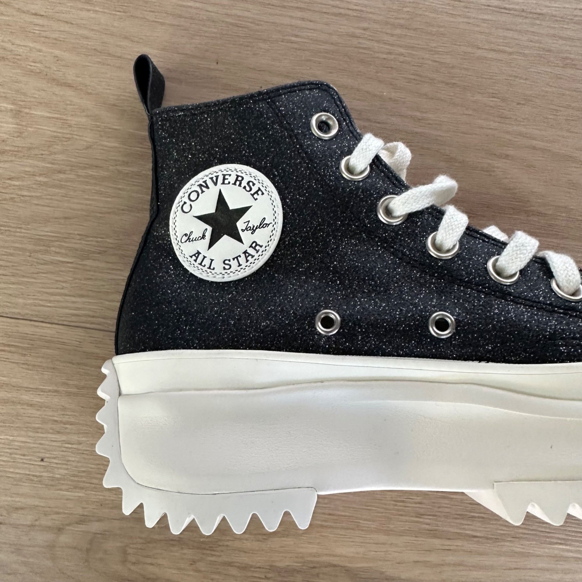 Converse ⭐Rare Converse Run Star Hike Hi Platform Glitter 7 Womens Sh Size US 7 / IT 37 - 10 Thumbnail