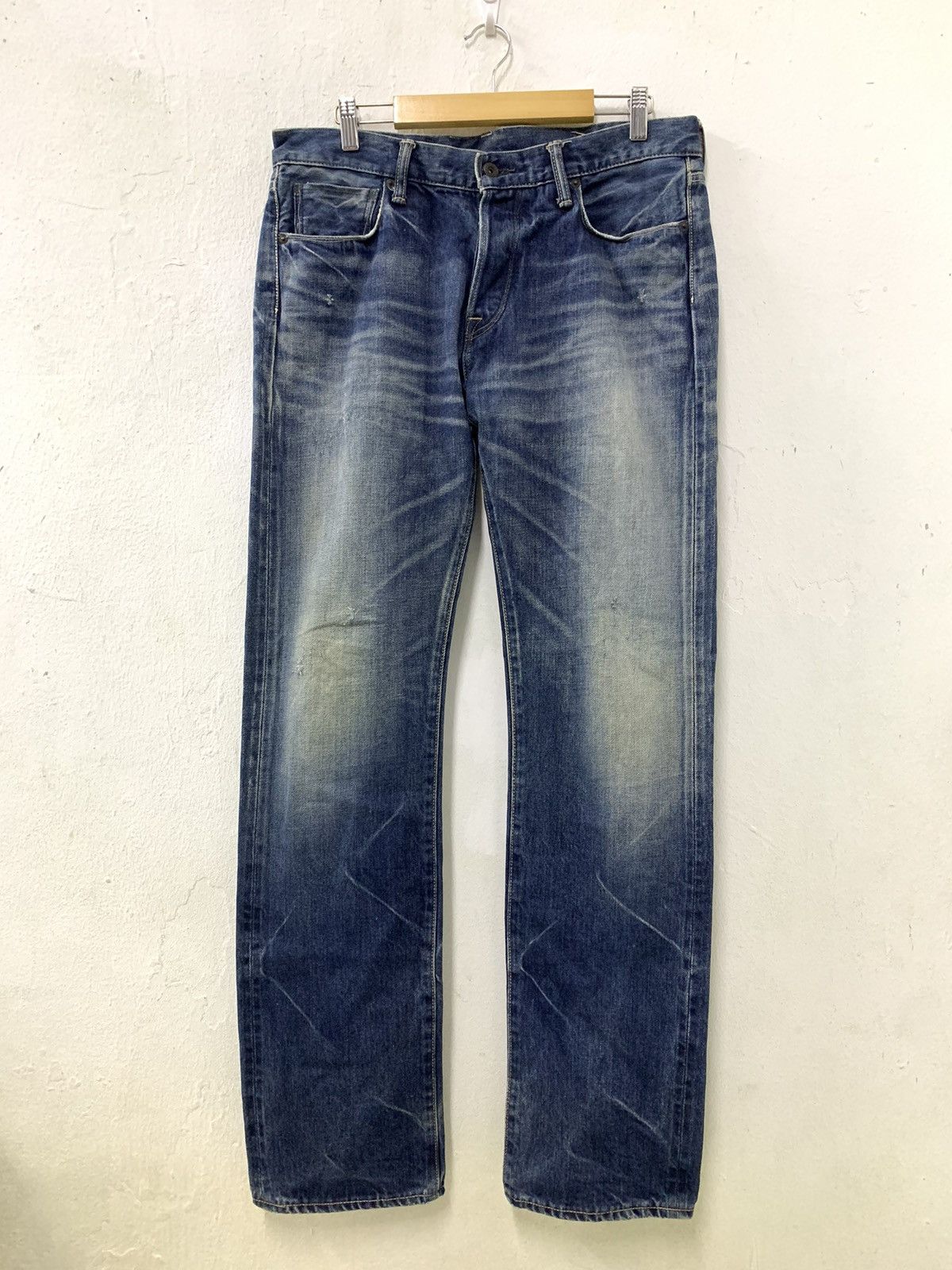 KURO Selvedge Graphite Denim