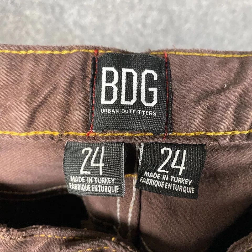 Bdg BDG Mom Capris Jeans Women's 24 Denim Cotton Zipper Fly Size 24" / US 00 / IT 34 - 7 Thumbnail