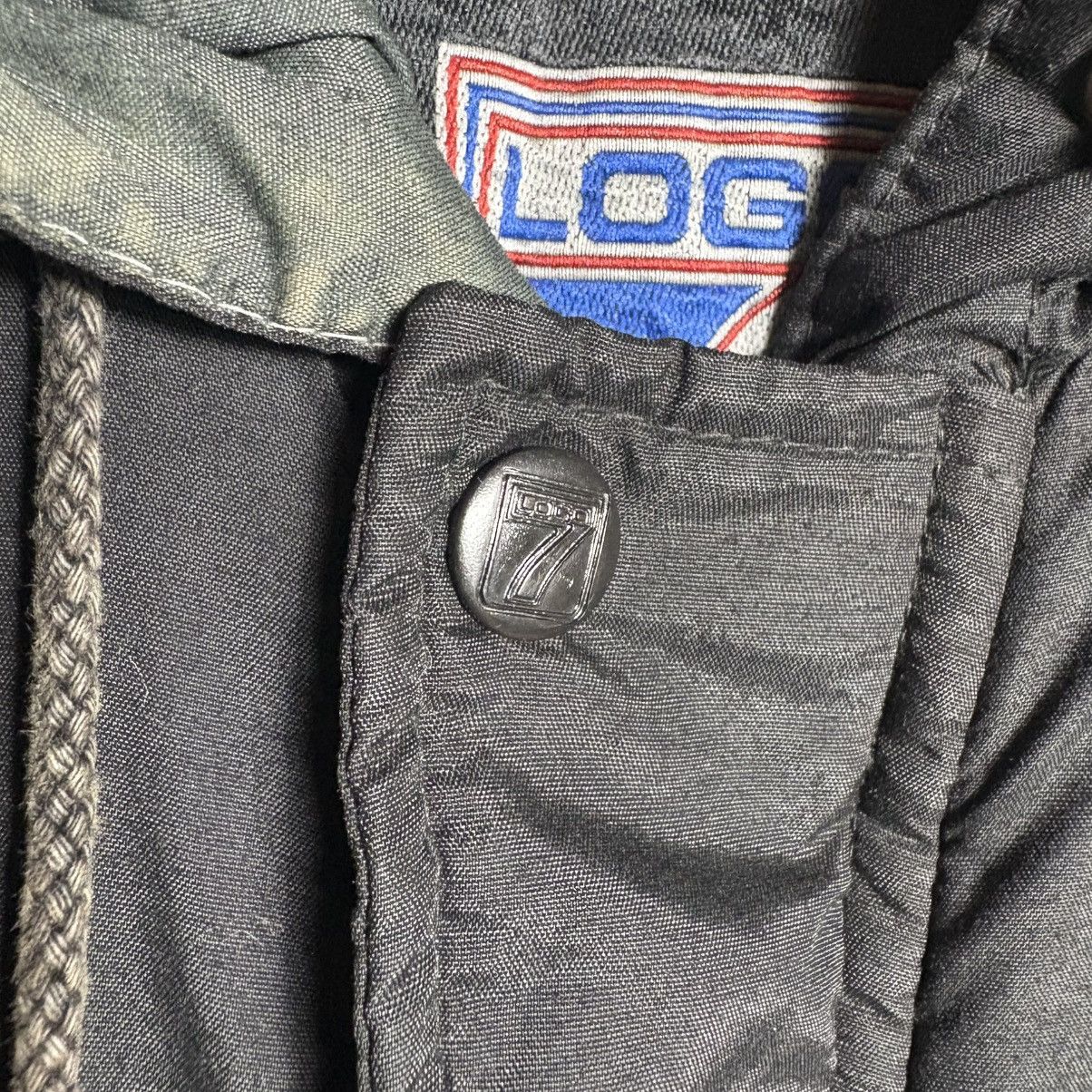 NFL Vintage 90s Raiders Puffer Hoodie Bomber Jacket / Distressed Size US XL / EU 56 / 4 - 15 Thumbnail