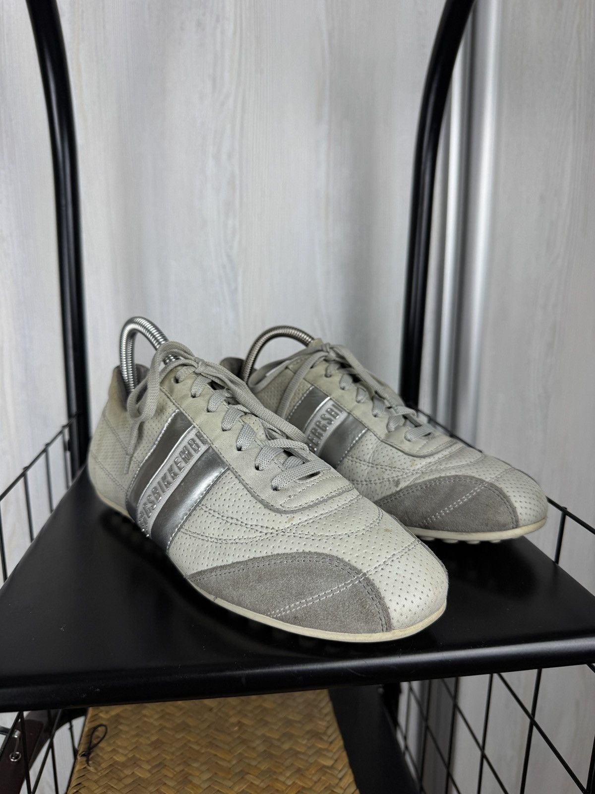 Dirk Bikkembergs Dirk Bikkembergs Iconic Archival Football Leather Sneakers Size US 5 / EU 37 - 4 Thumbnail