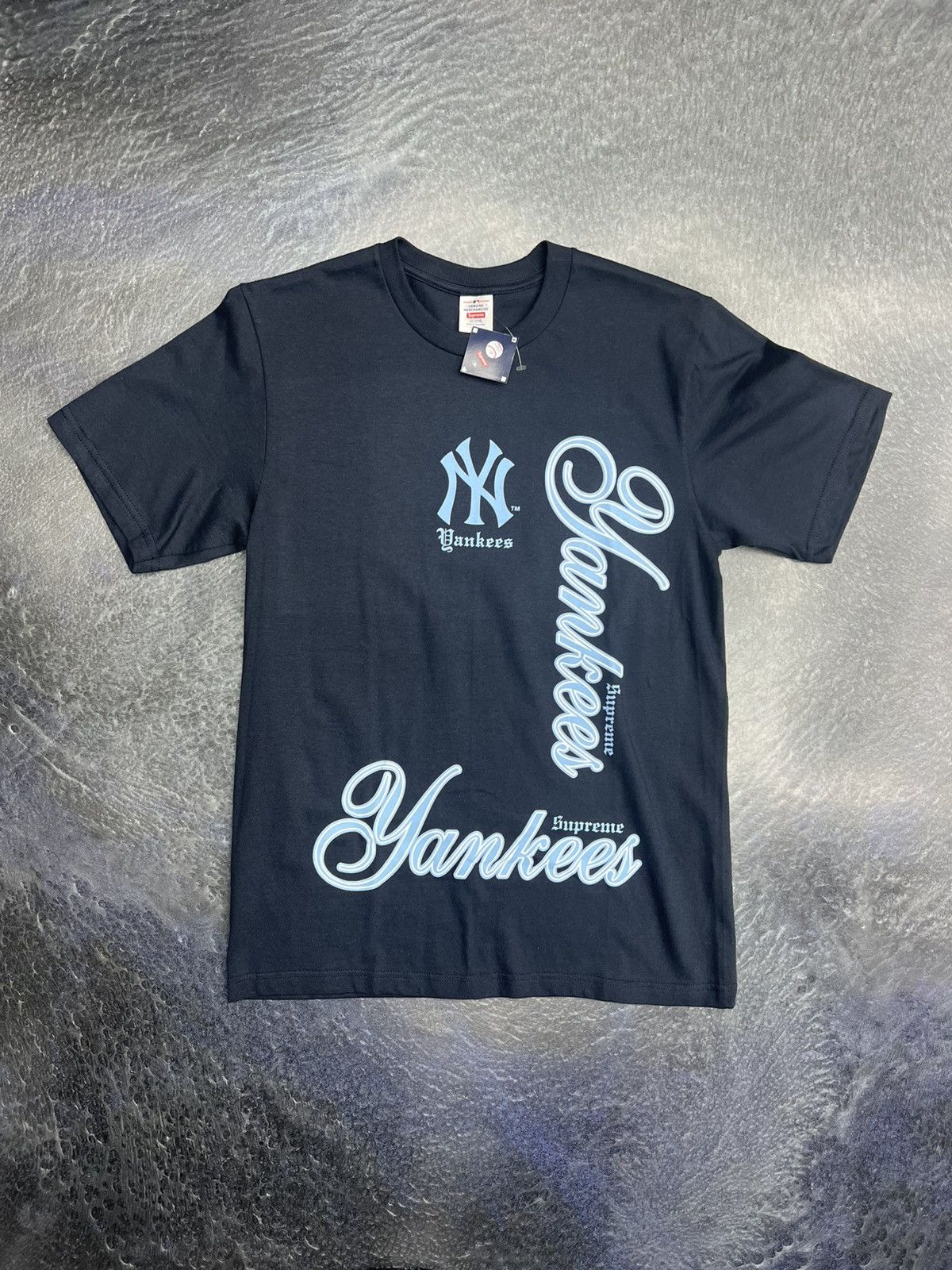 MLB × Supreme Supreme MLB Teams T-Shirt Size US M / EU 48-50 / 2 - 1 Thumbnail