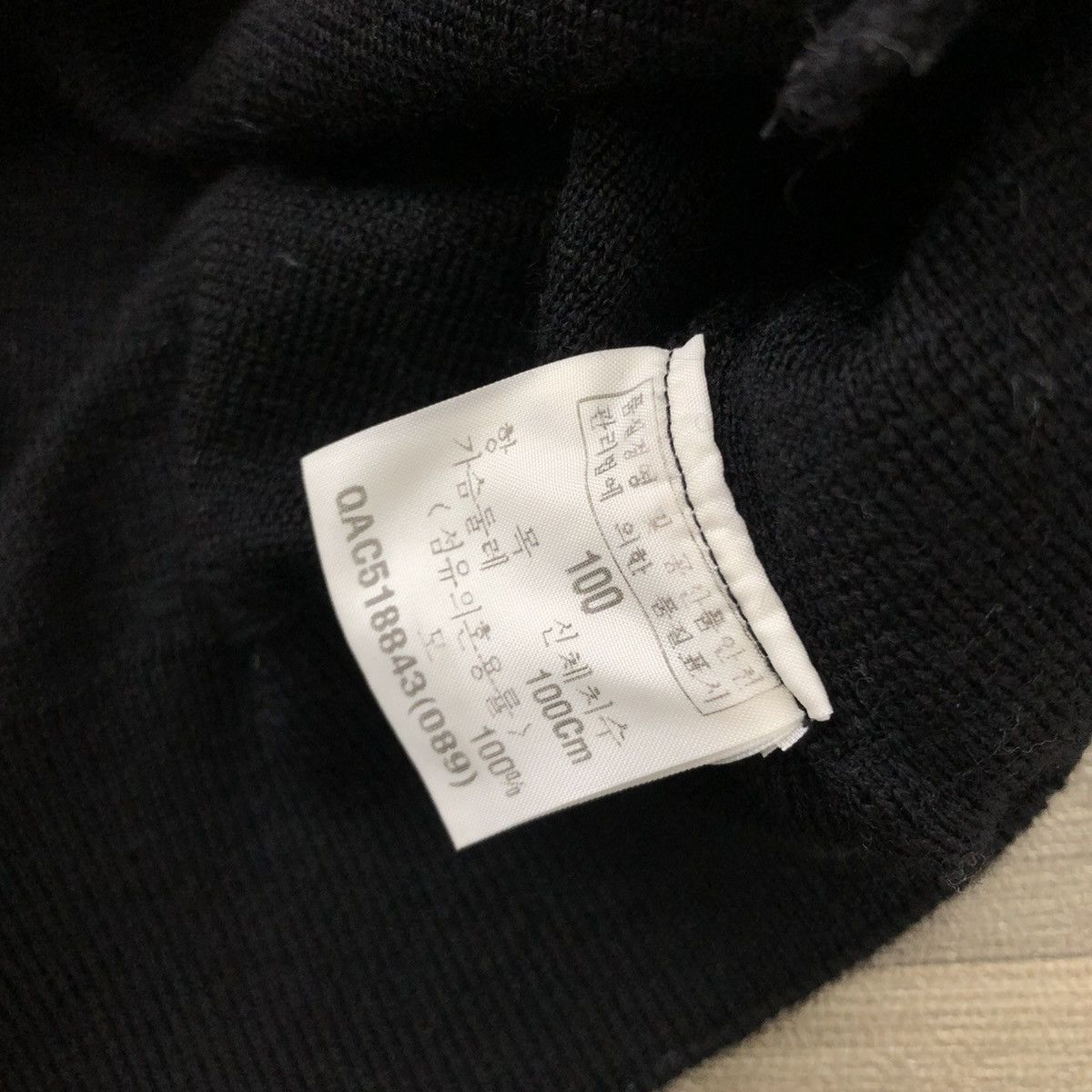 Yves Saint Laurent Vintage Yves Saint Laurent Pour Homme Knit Vest Black Luxury Size US L / EU 52-54 / 3 - 10 Thumbnail