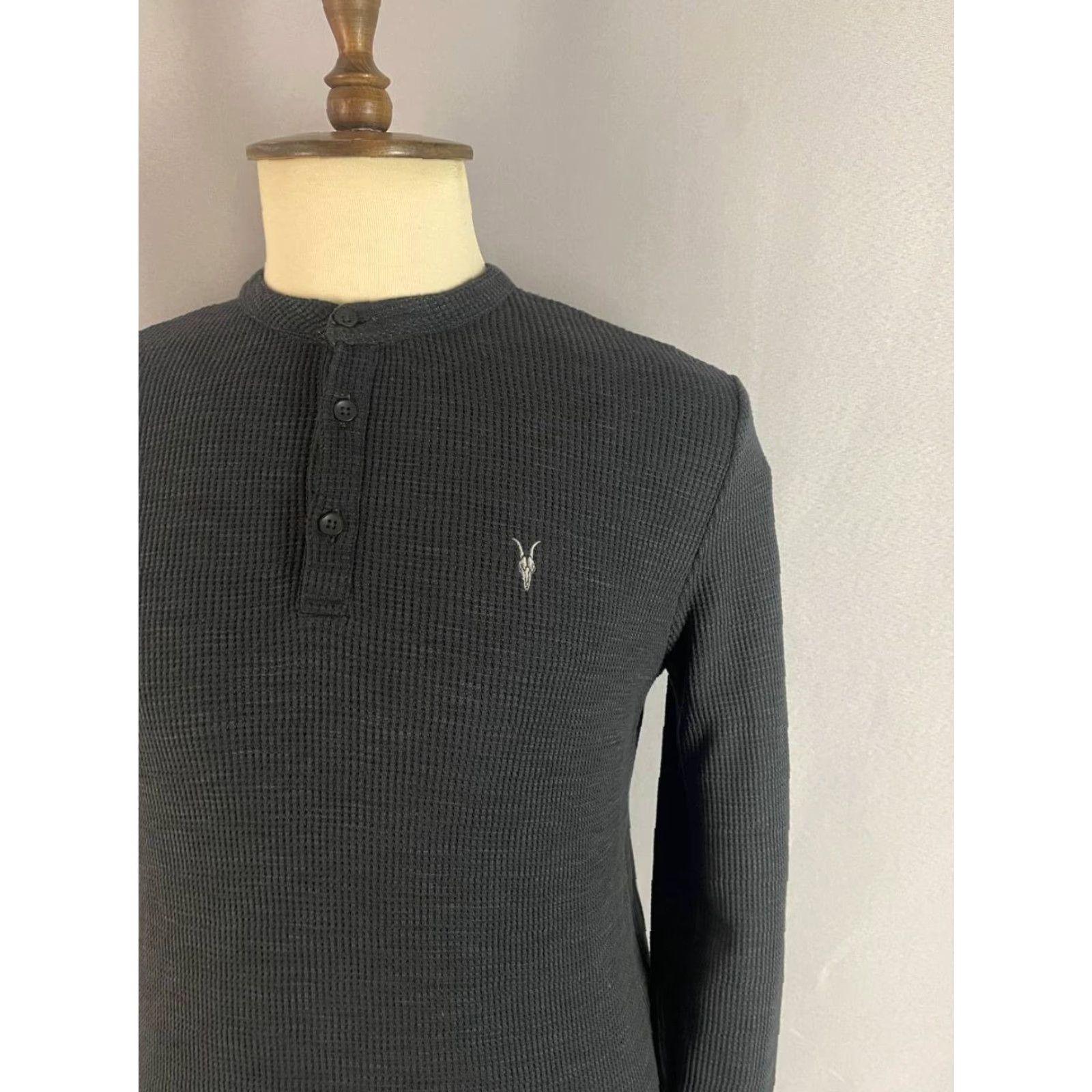 Allsaints AllSaints Mens Henley Knit Sweatshirt S Black Viscose Long Sleeve Shirt Sweatshirt Size US S / EU 44-46 / 1 - 7 Thumbnail