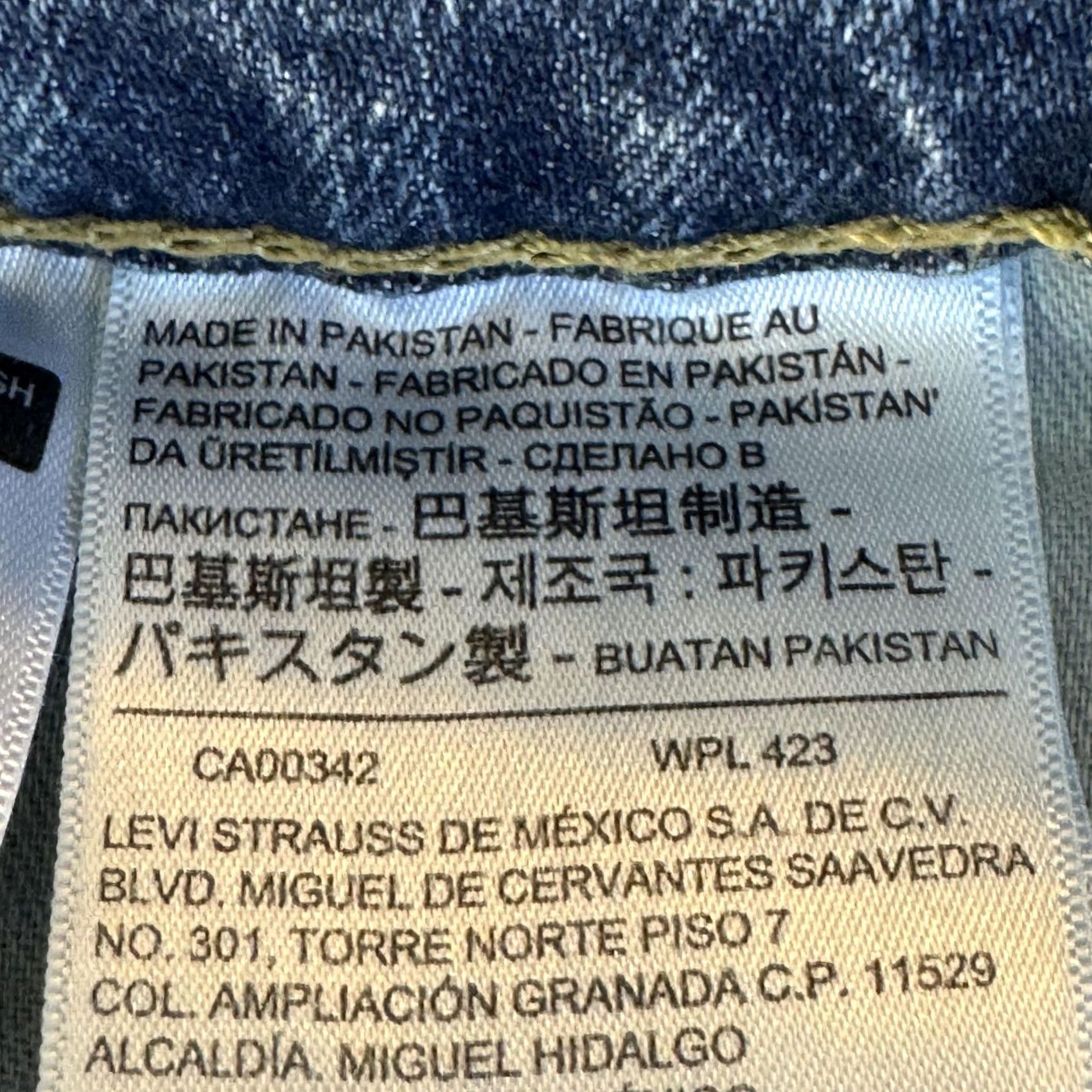 Levi's Levi's Jeans Mens 36x34 Blue Whiskered Taper Stretch Denim Pants 502 Regular Modern Size US 36 / EU 52 - 4 Thumbnail