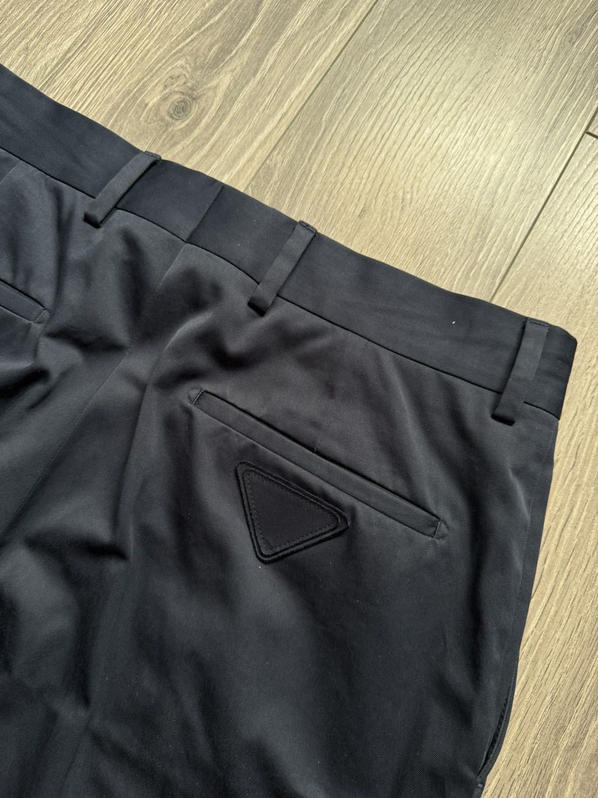 Prada Prada Minimalist Dark Blue Tailored Trousers / Pants 48 Size US 32 / EU 48 - 8 Thumbnail