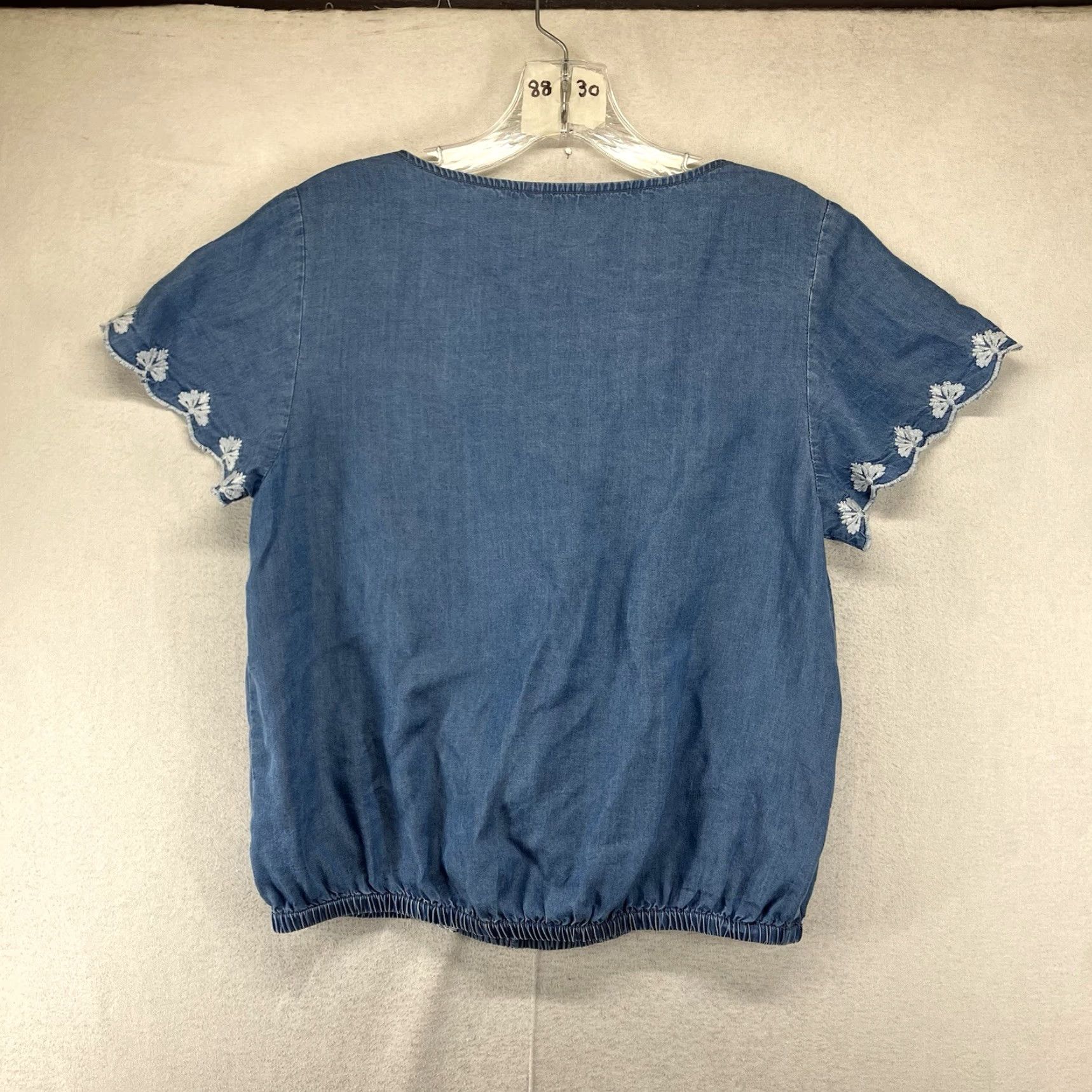 Vintage VINTAGE 1250'C Women's Chambray Shirt Small Casual Bohemian Western Blue Embroidered Lyocell Size S / US 4 / IT 40 - 2 Thumbnail