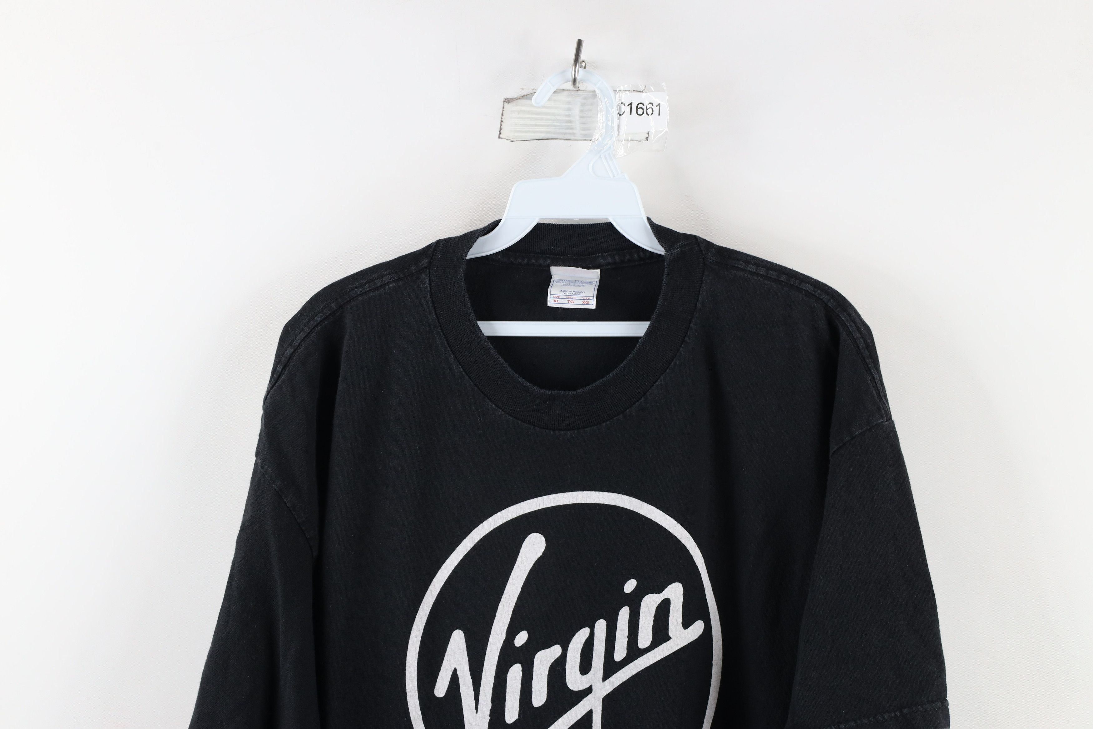 Vintage Vintage 90s Out Virgin Hotels Chicago Short Sleeve T-Shirt Size US XL / EU 56 / 4 - 2 Thumbnail