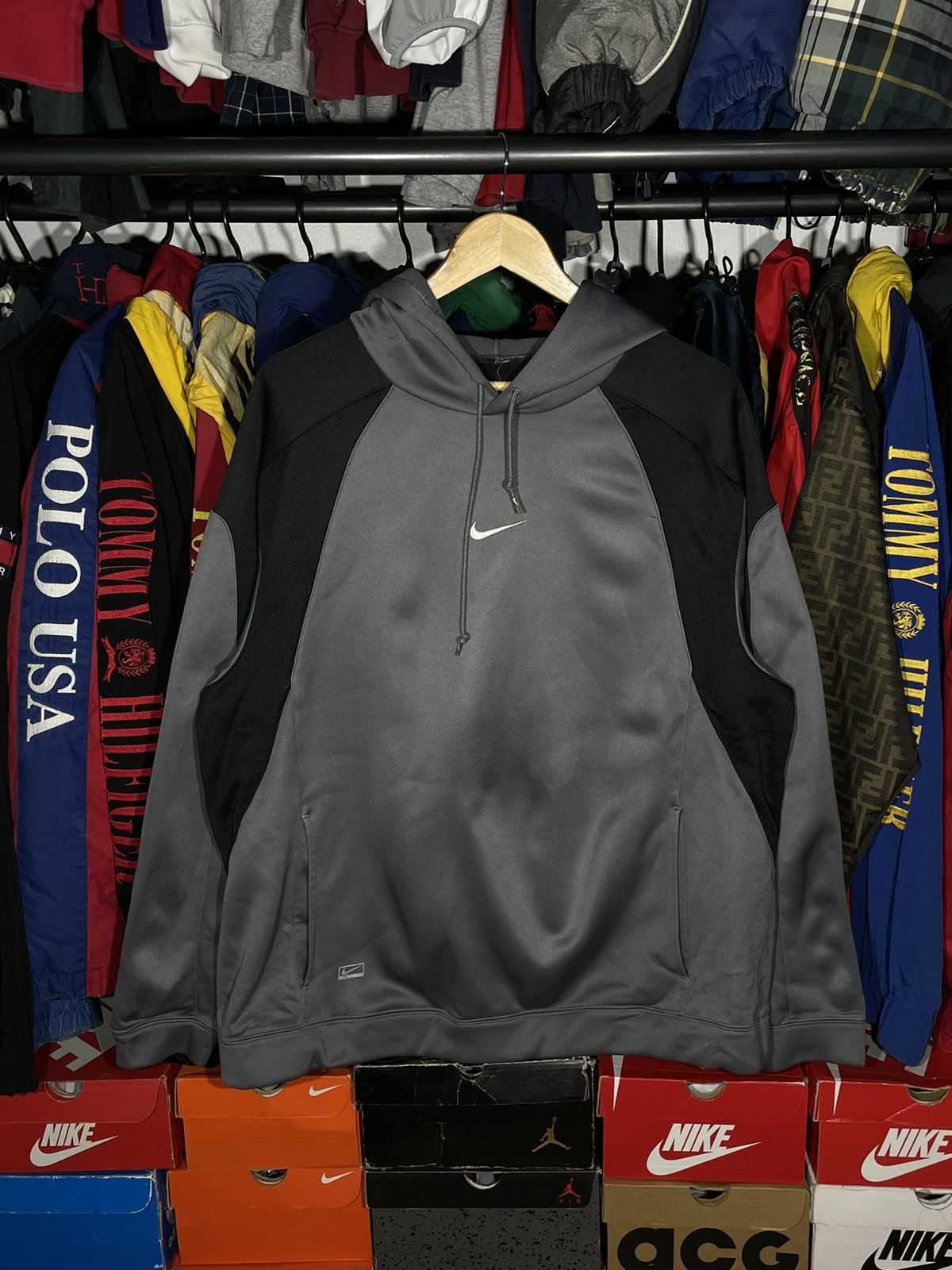 Nike × Vintage Hoodie Nike Center 00’s Vintage Size US L / EU 52-54 / 3 - 1 Thumbnail