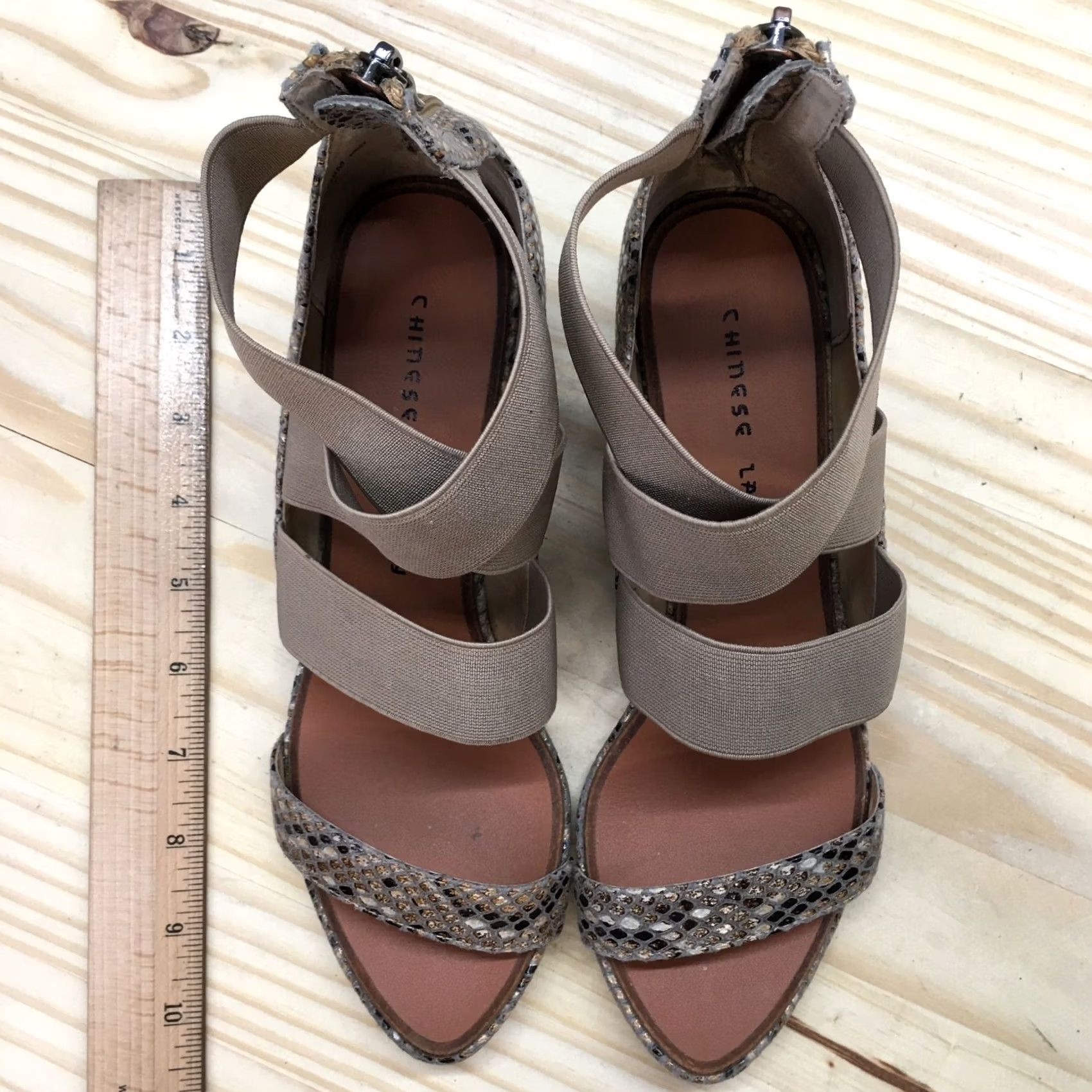 Chinese Laundry Nike Sandals Womens Strappy Brown Snakeskin Wedge Heel 7.5 M UK 5 US 7.5 EU 38 XS N/A Size US 8 / IT 38 - 6 Thumbnail