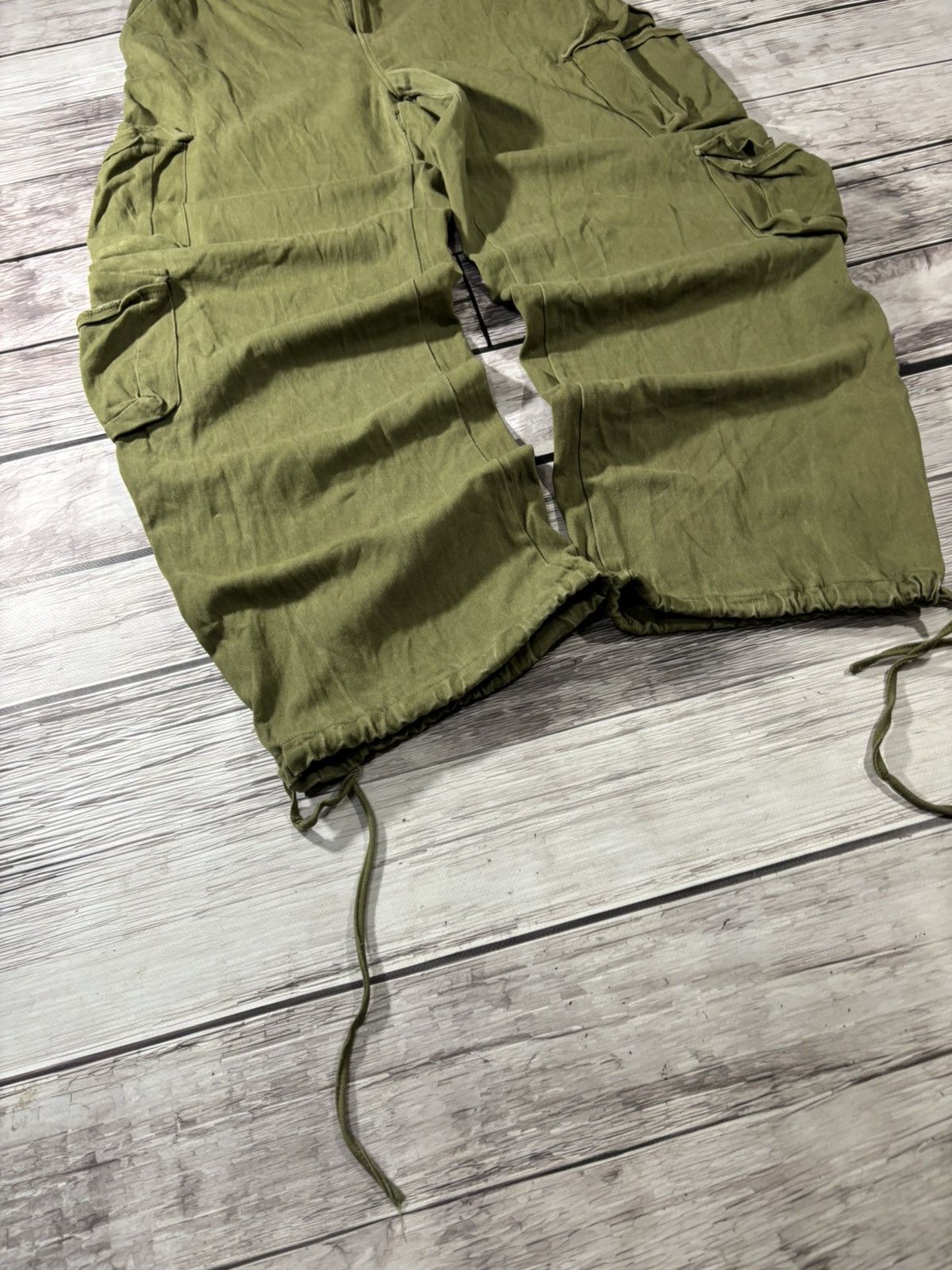 If Six Was Nine × Japanese Brand × Yohji Yamamoto VTG Yohji Yamamoto Junya Watanabe Style Bondage Cargo Pants Size US 32 / EU 48 - 2 Thumbnail