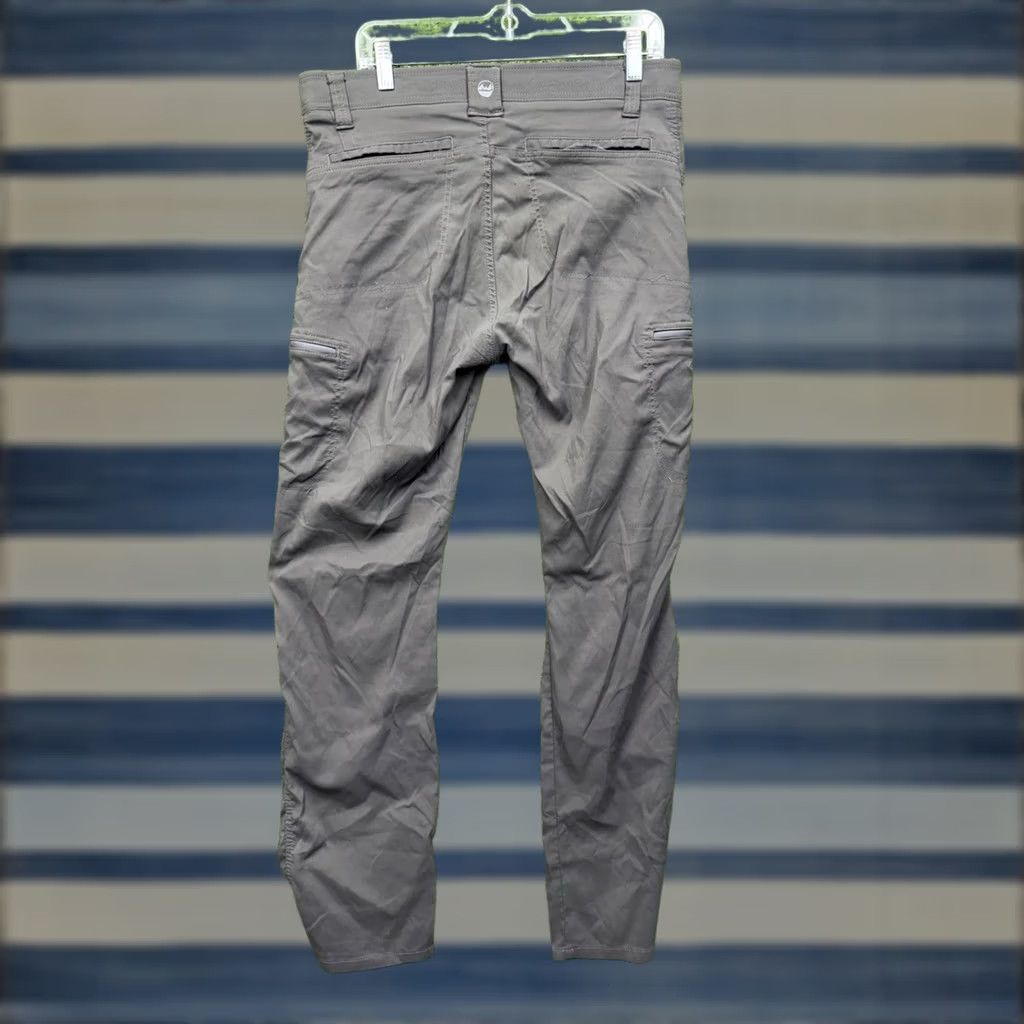 Wrangler Wrangler ATG Outdoors Pants Mens 33x32 Grey Stretch Canvas Cargo Pocket 5-Pocket Size US 33 - 1 Thumbnail