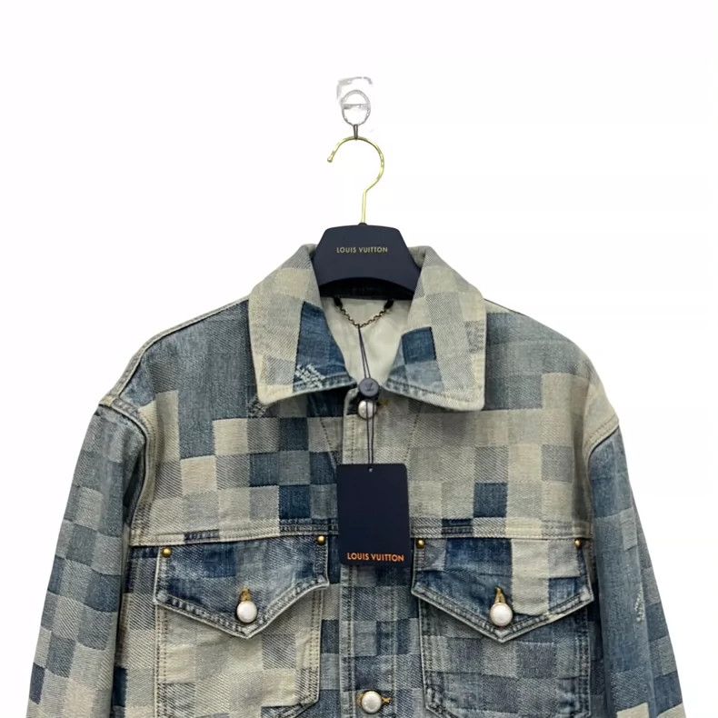 Louis Vuitton Louis Vuitton Mosaic effect printed denim jacket Size US S / EU 44-46 / 1 - 4 Thumbnail