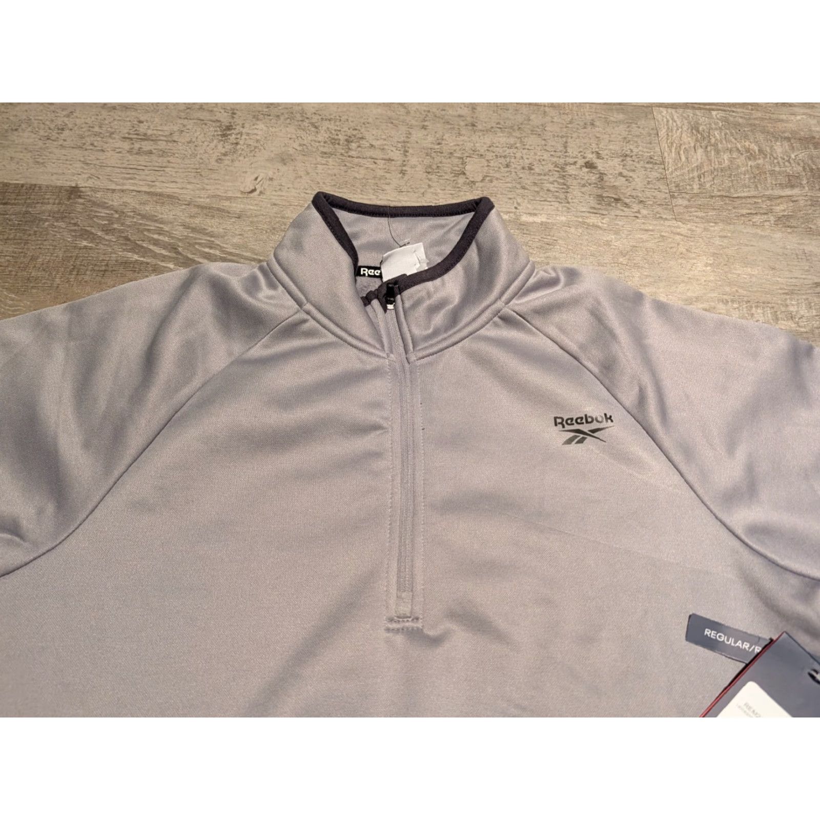 Reebok NWT Reebok Leicester Performance Quarter Zip Pullover Gray Size Medium Mens Size US M / EU 48-50 / 2 - 2 Thumbnail