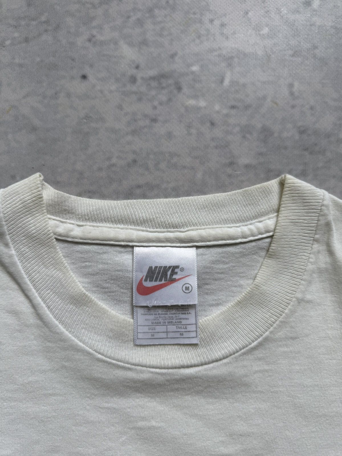 Vintage Vintage Nike Court centre logo 90s Size US M / EU 48-50 / 2 - 4 Thumbnail