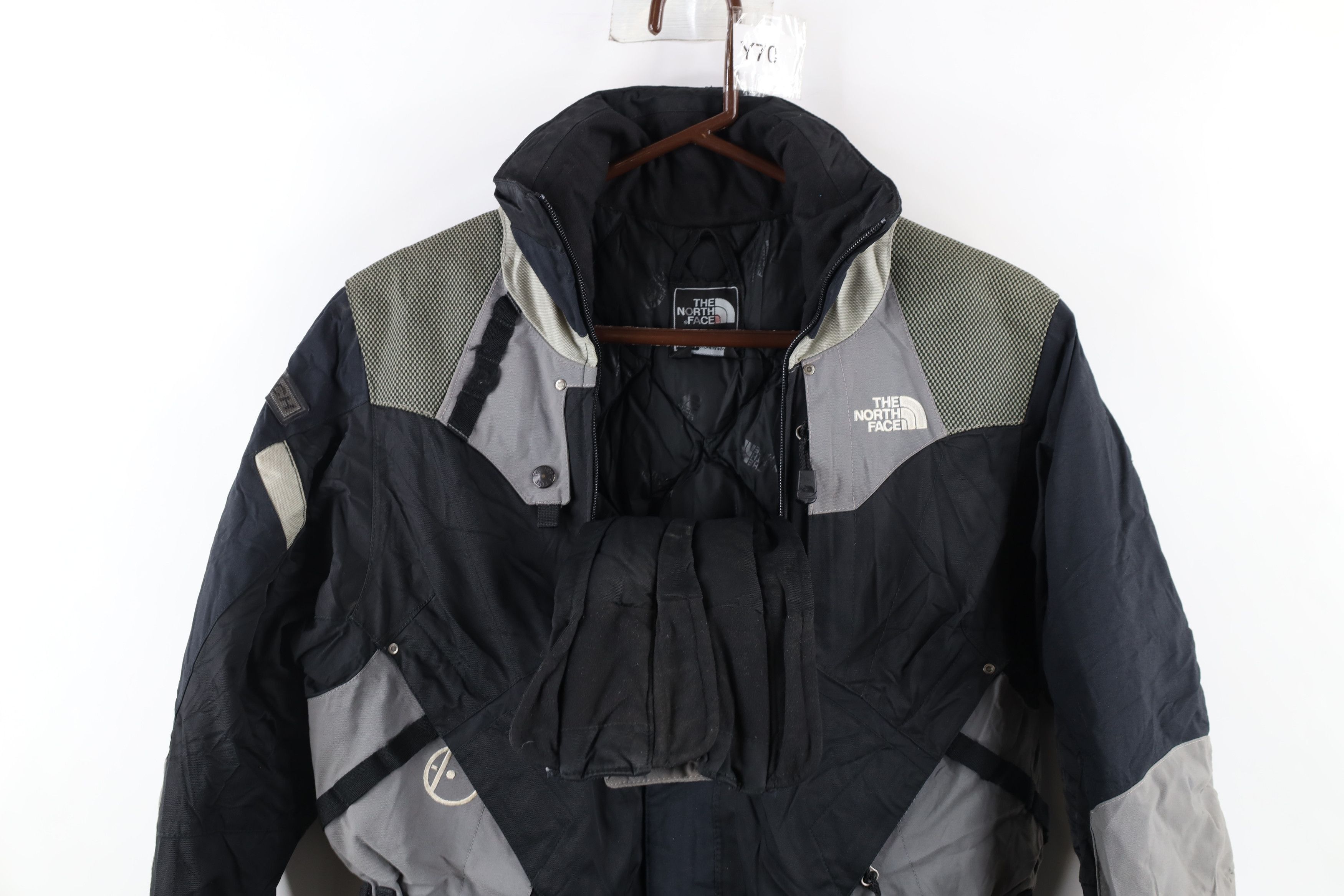 The North Face × Vintage Vintage Y2K 2009 The North Face Steep Tech Jacket Black Size M / US 6-8 / IT 42-44 - 9 Thumbnail