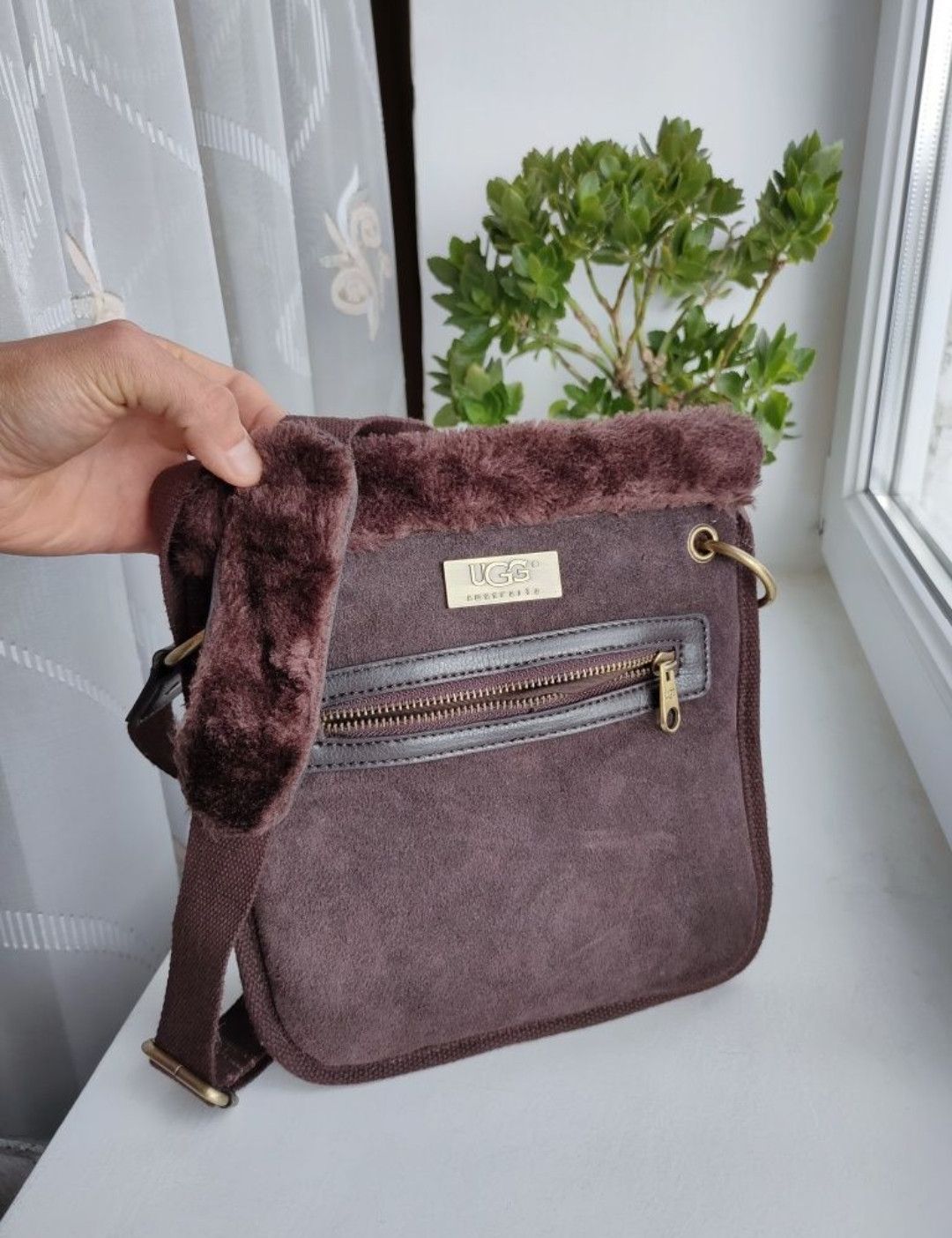 Ugg Ugg Australia shoulder bag handle bag suede crossbody bag Size ONE SIZE - 6 Thumbnail