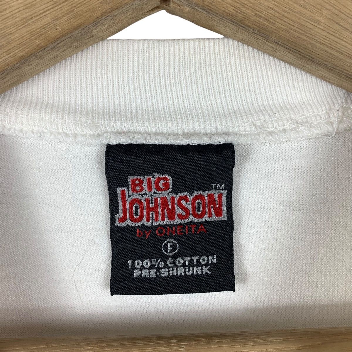 Vintage Vintage BIG JOHNSON Scuba surfing tee Size US L / EU 52-54 / 3 - 4 Thumbnail