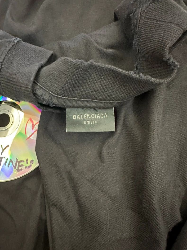 Balenciaga Balenciaga Valentine's Day Limited Edition CD Disc Short S Size US M / EU 48-50 / 2 - 5 Thumbnail
