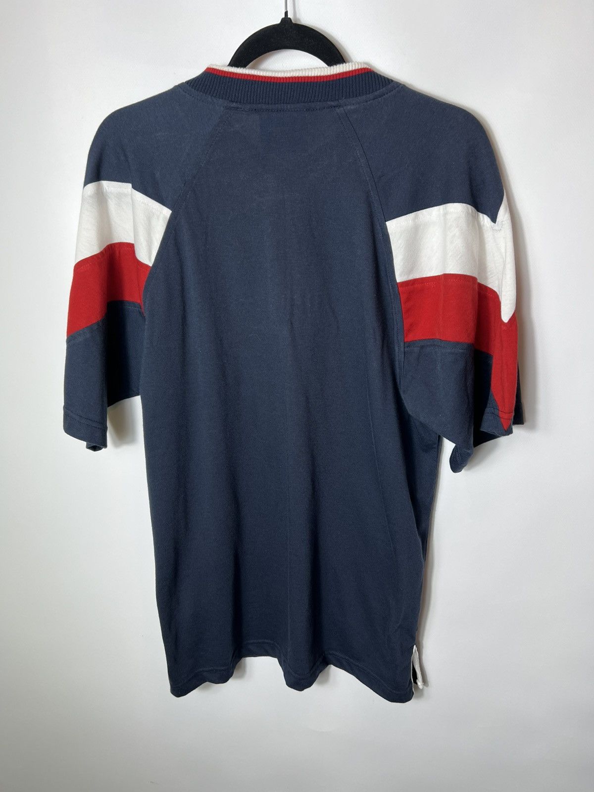 Umbro Vintage 90s Soccer football Umbro sportswear T-shirt Size L Size US L / EU 52-54 / 3 - 8 Thumbnail