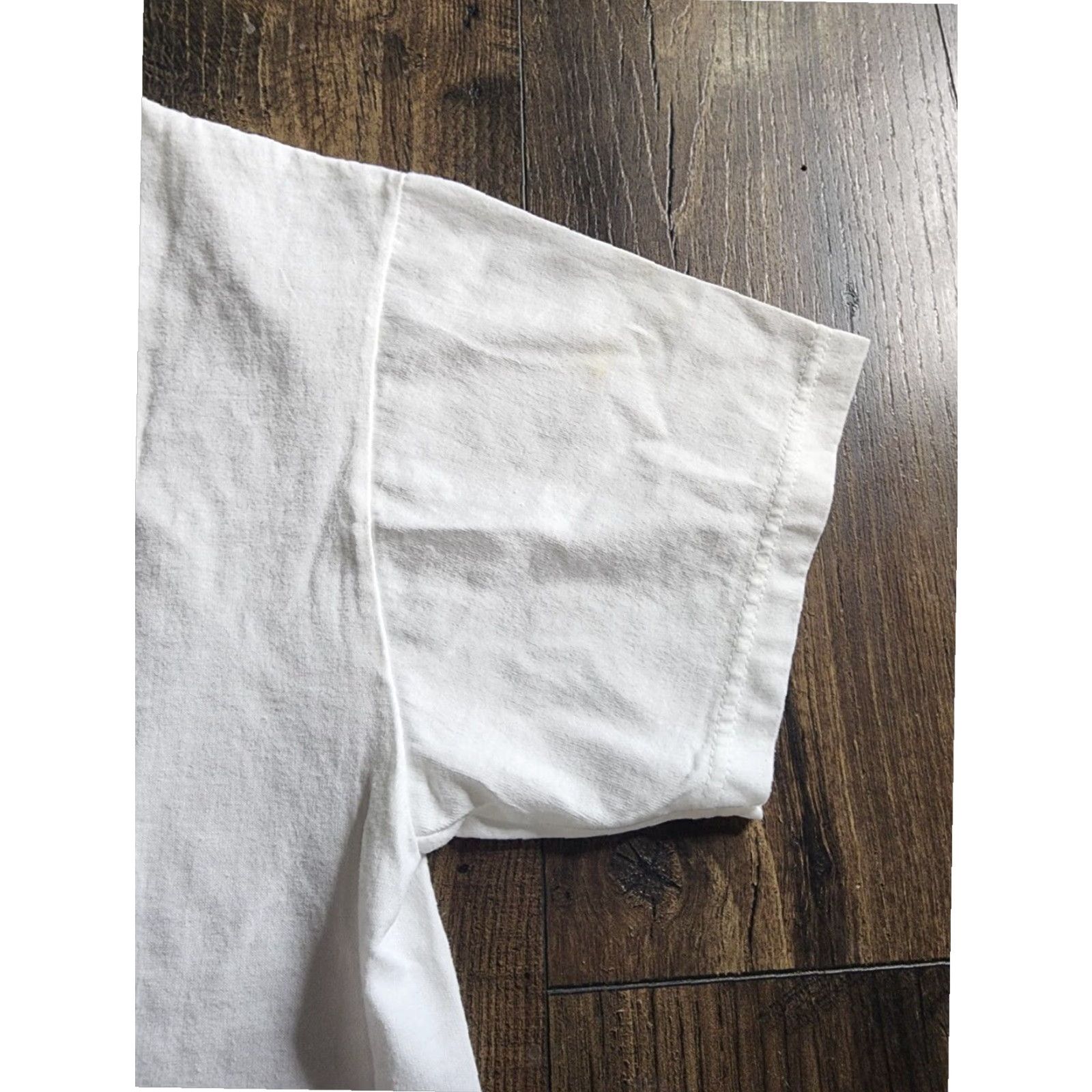 Vintage VINTAGE American Flag July 4th 2000 Bartow FL White Distressed Short Sleeve Mens Cotton T Shirt Size US M / EU 48-50 / 2 - 4 Thumbnail