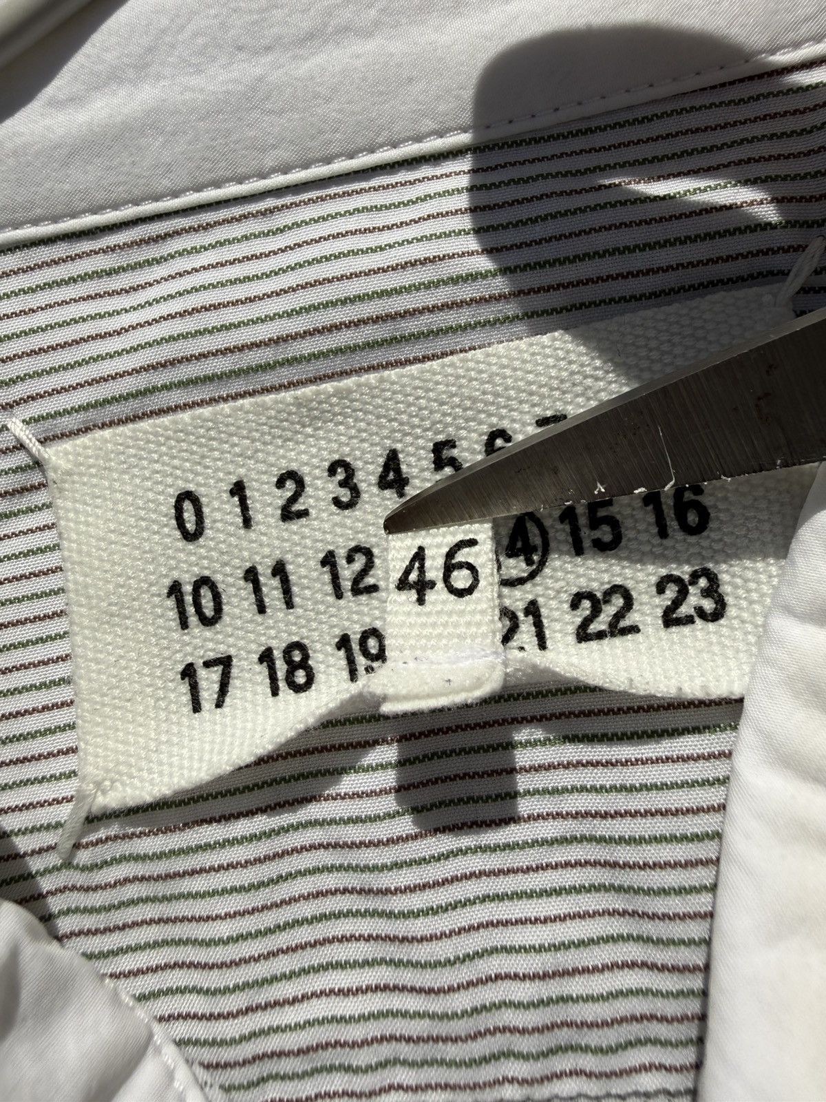 Maison Margiela Maison Margiela Slim Striped White Shirt Size US S / EU 44-46 / 1 - 5 Thumbnail