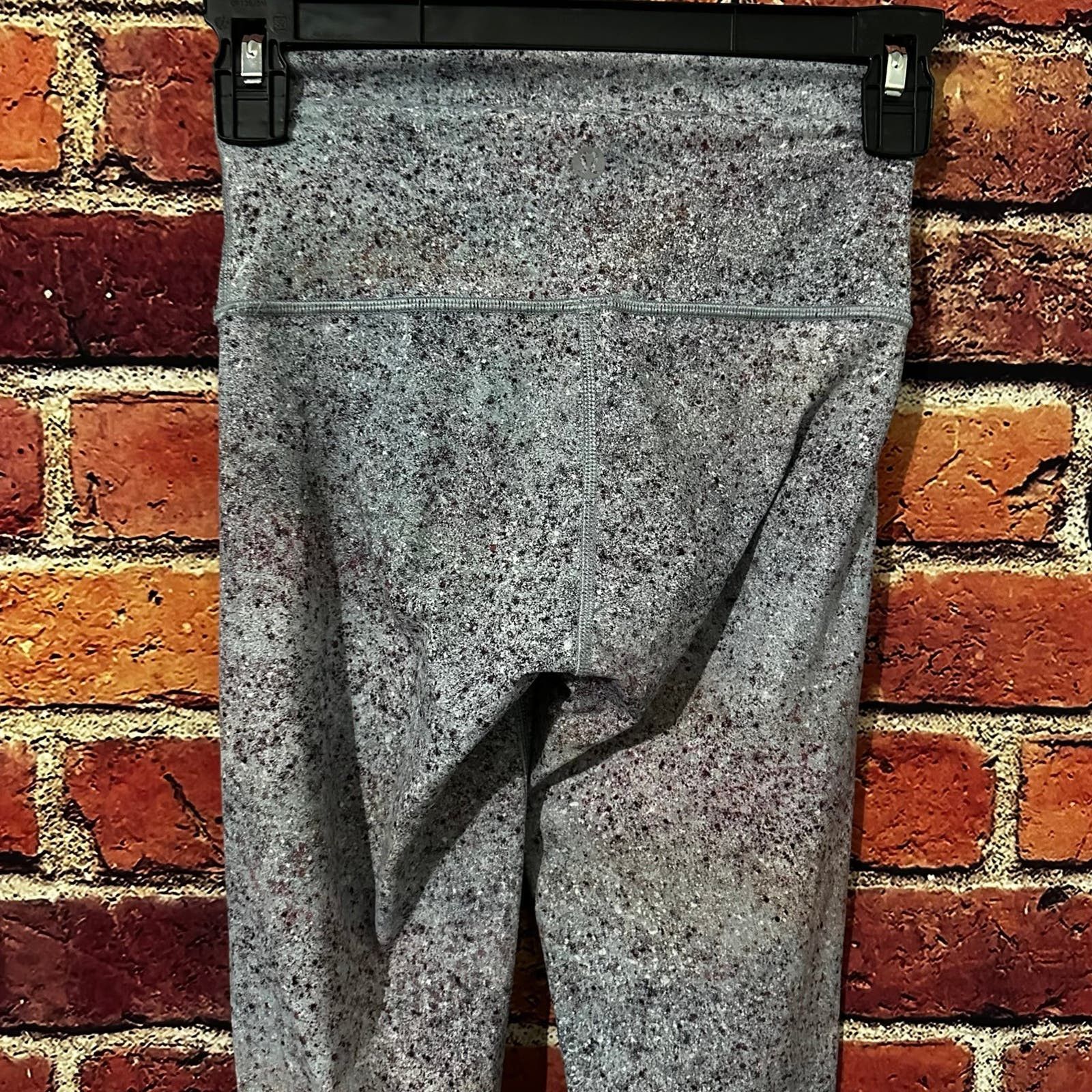Lululemon lululemon leggings size 2 Size 26" / US 2 / IT 38 - 6 Thumbnail
