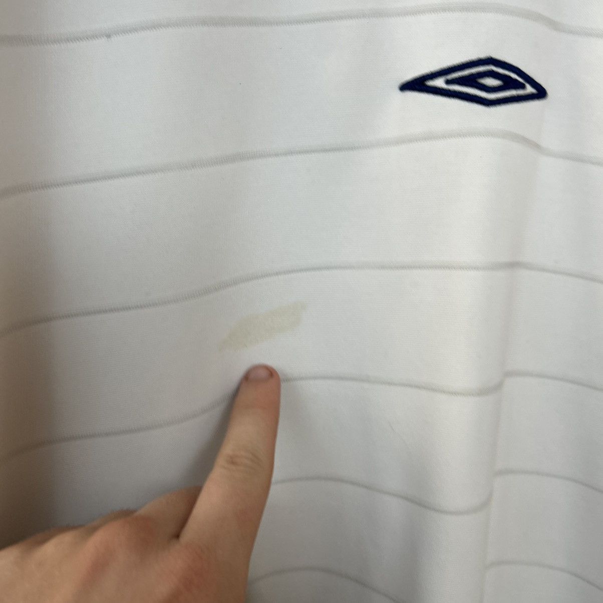 Umbro Vintage Umbro England 2003-2005 Home Two sided jersey Size US XL / EU 56 / 4 - 4 Thumbnail