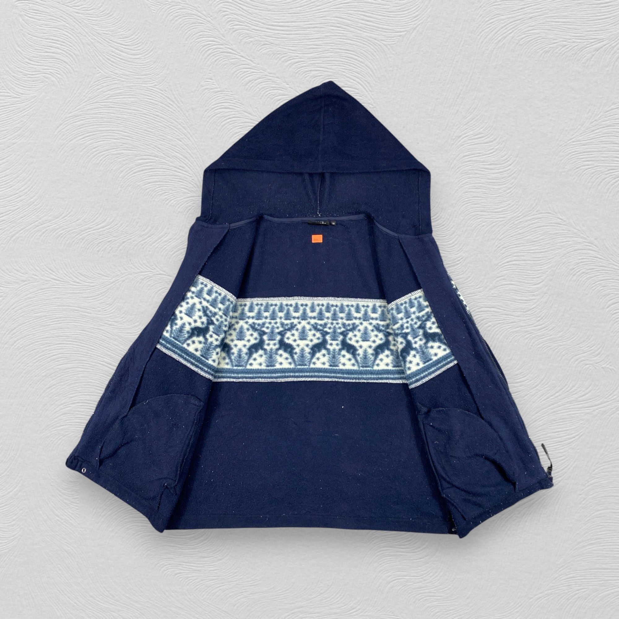 Japanese Brand Vintage North Sea Native Sweater Medium Fleece Jacket- J411 Size US M / EU 48-50 / 2 - 3 Thumbnail