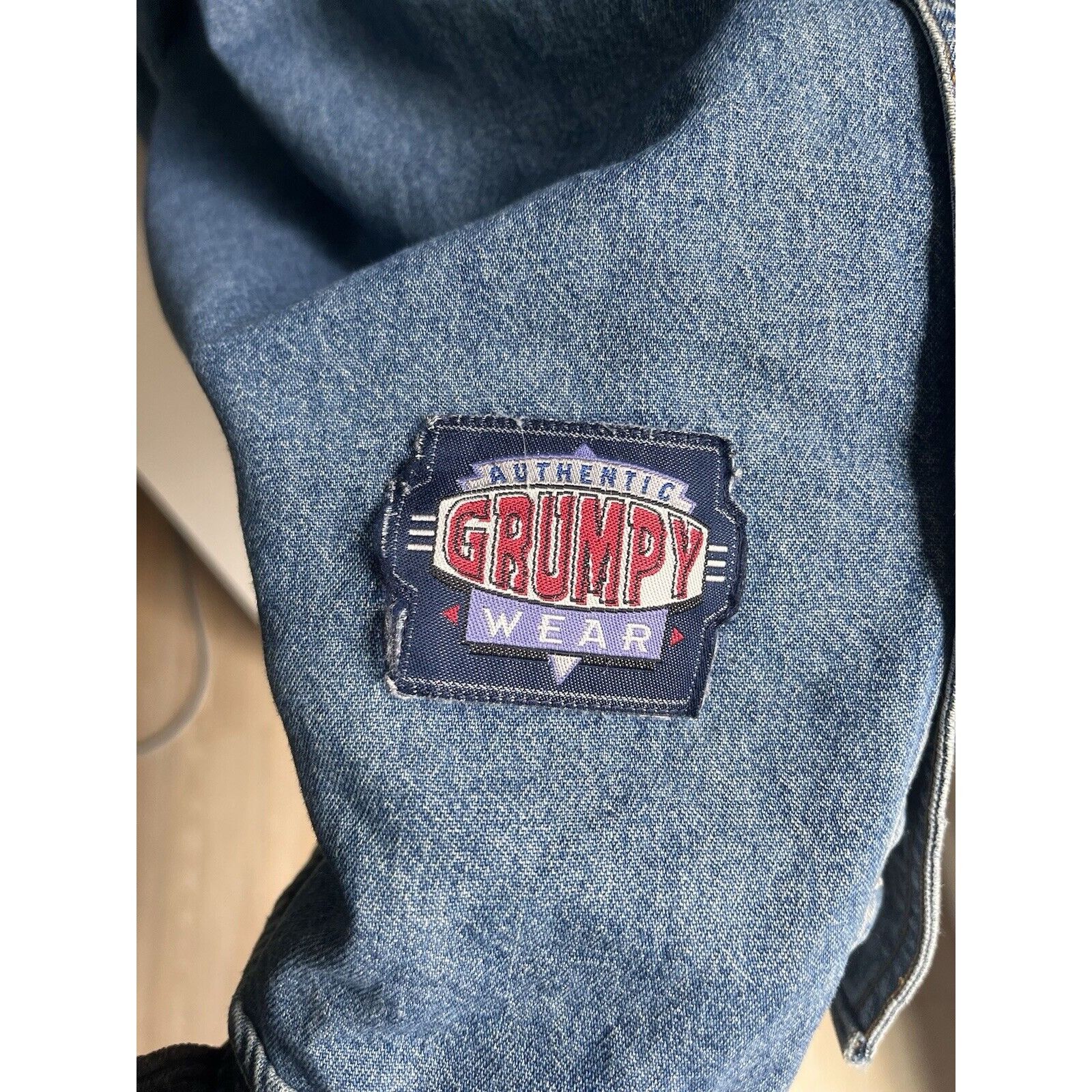 Disney VINTAGE 90S Y2K DISNEY SNOW WHITE DWARFS GRUMPY DENIM SHIRT Size US XXL / EU 58 / 5 - 3 Thumbnail