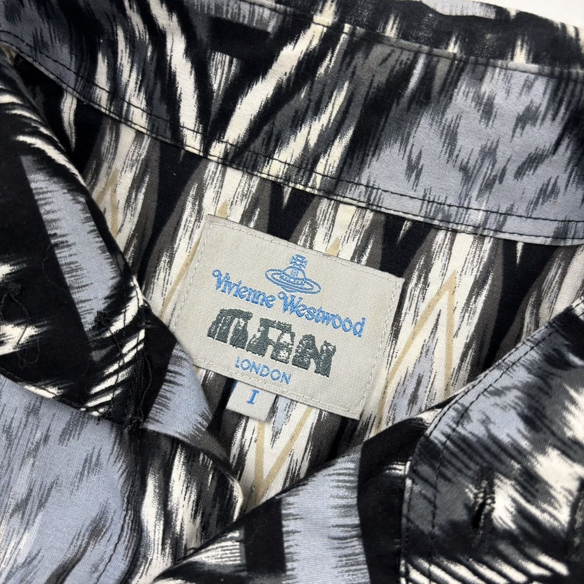 Vivienne Westwood Vivienne Westwood Man Aztec Print Shirt Size US S / EU 44-46 / 1 - 6 Thumbnail