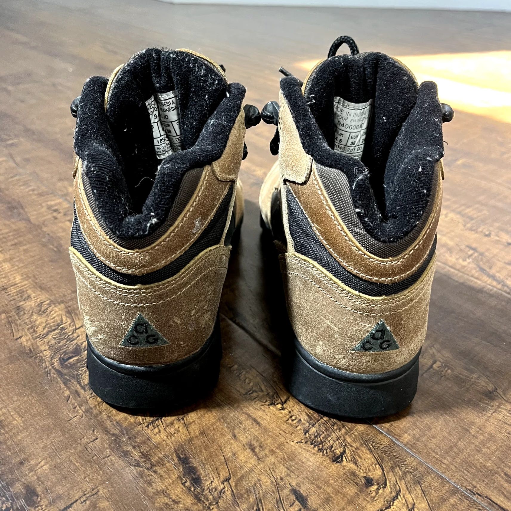 Nike Vintage 90s Nike Air Tumalo II ACG Hiking Boots Women's Size 7 Brown 940608-ID Size US 5 / IT 35 - 5 Thumbnail