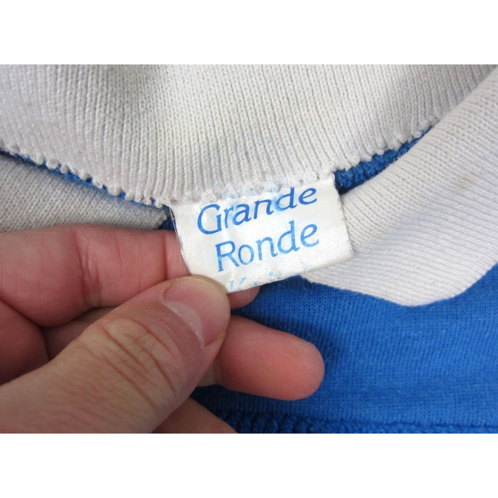 Hanes VINTAGE Hanes Sweater Mens L Blue Collared Knit Pullover 80s 90s City Classic Winter Fall Size US L / EU 52-54 / 3 - 4 Thumbnail