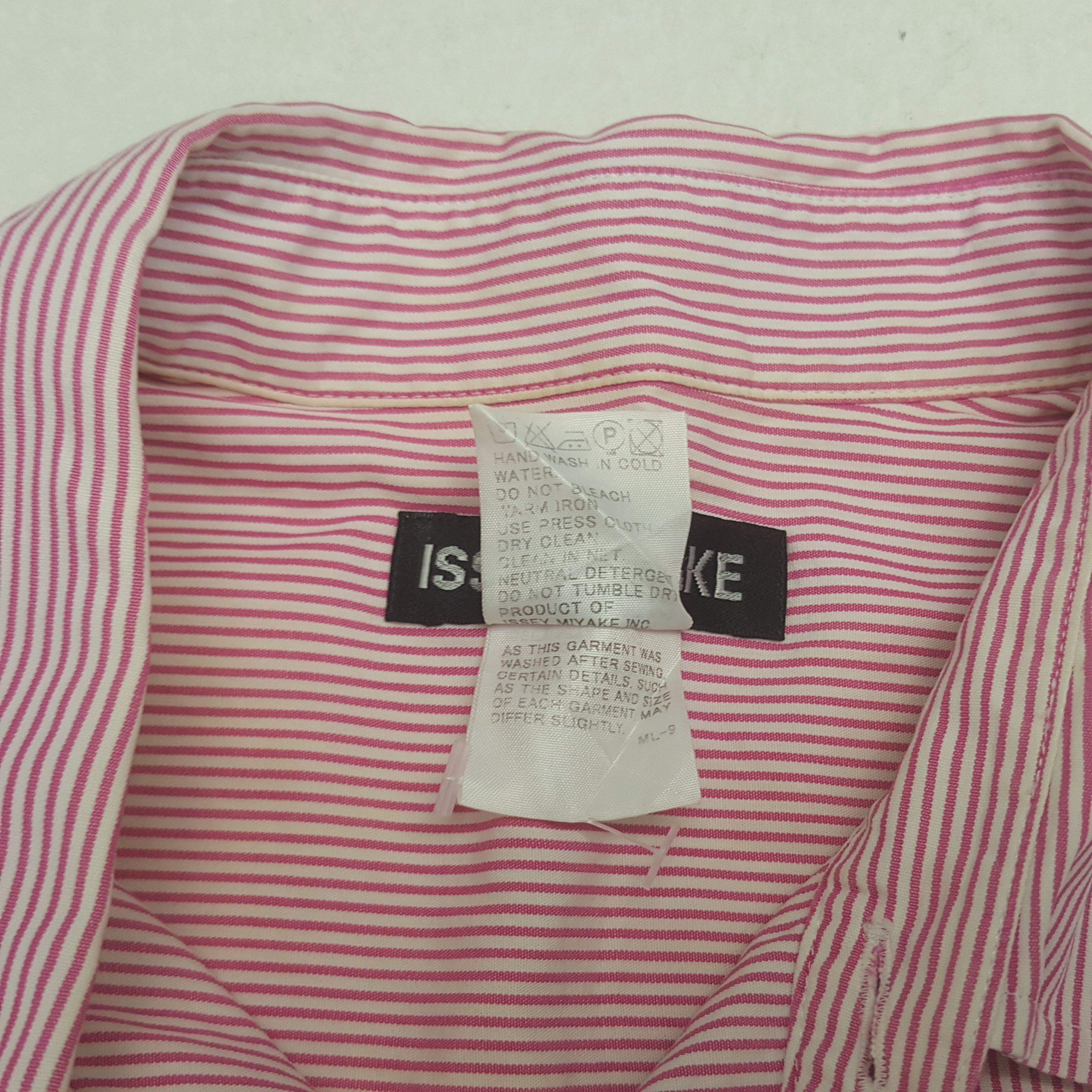 Issey Miyake Vintage Issey Miyake Japanese Designer Shirt C294N73 Size US L / EU 52-54 / 3 - 8 Thumbnail