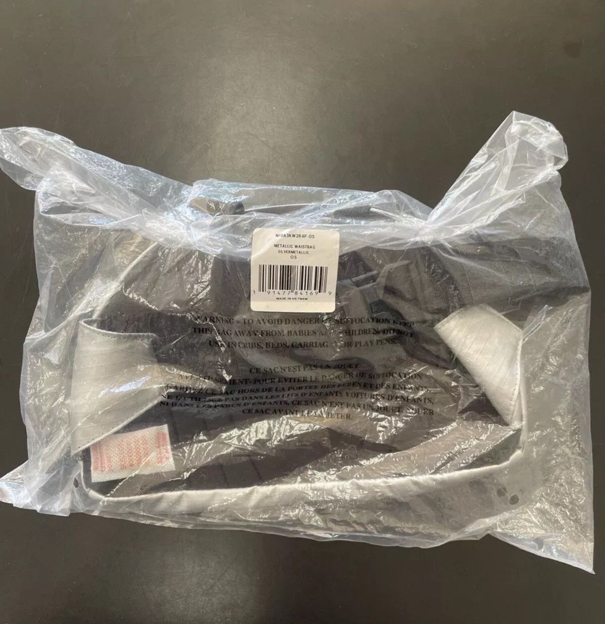 Supreme × The North Face SUPREME THE NORTH FACE METALLIC WAIST BAG Size ONE SIZE - 2 Thumbnail