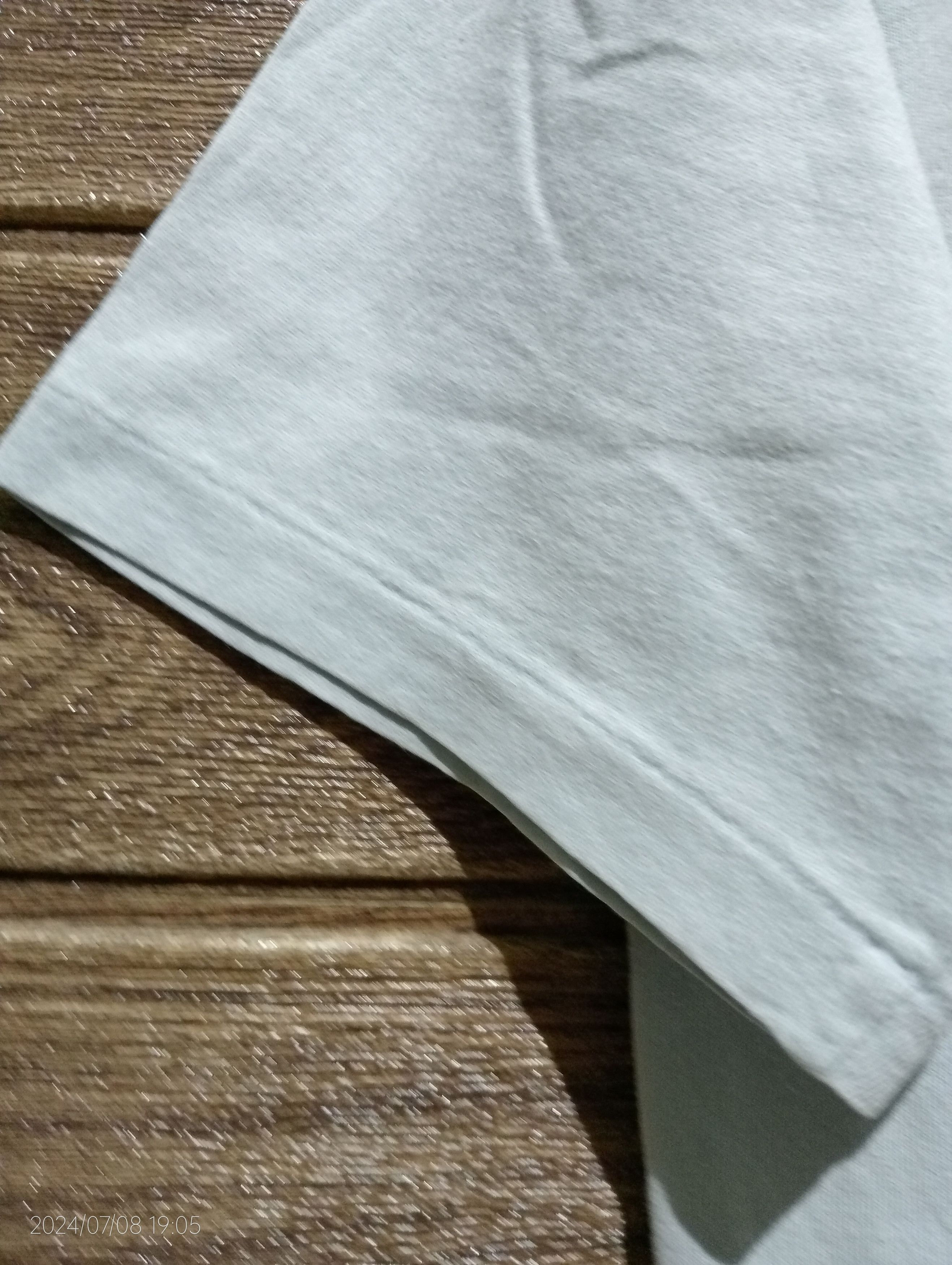 Helly Hansen Vintage '90s Single Stitch Helly Hansen Tee, Japan Size US S / EU 44-46 / 1 - 8 Thumbnail