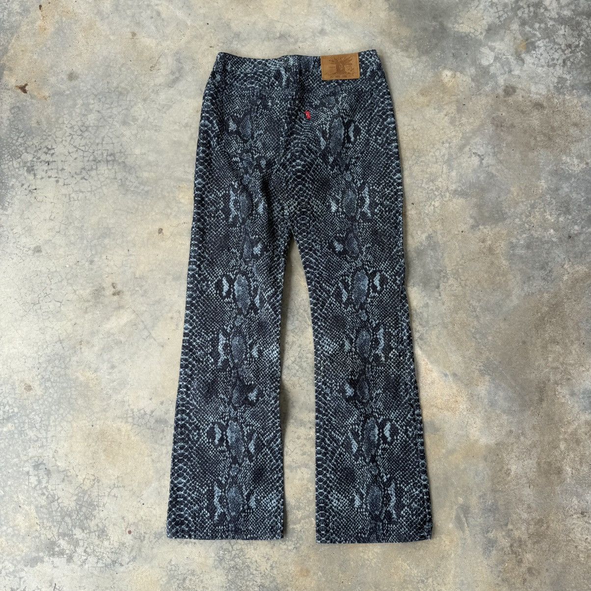 Hysteric Glamour Vintage Ozone Community Flare Snakeskin Hysteric Jeans Size US 28 / EU 44 - 2 Thumbnail