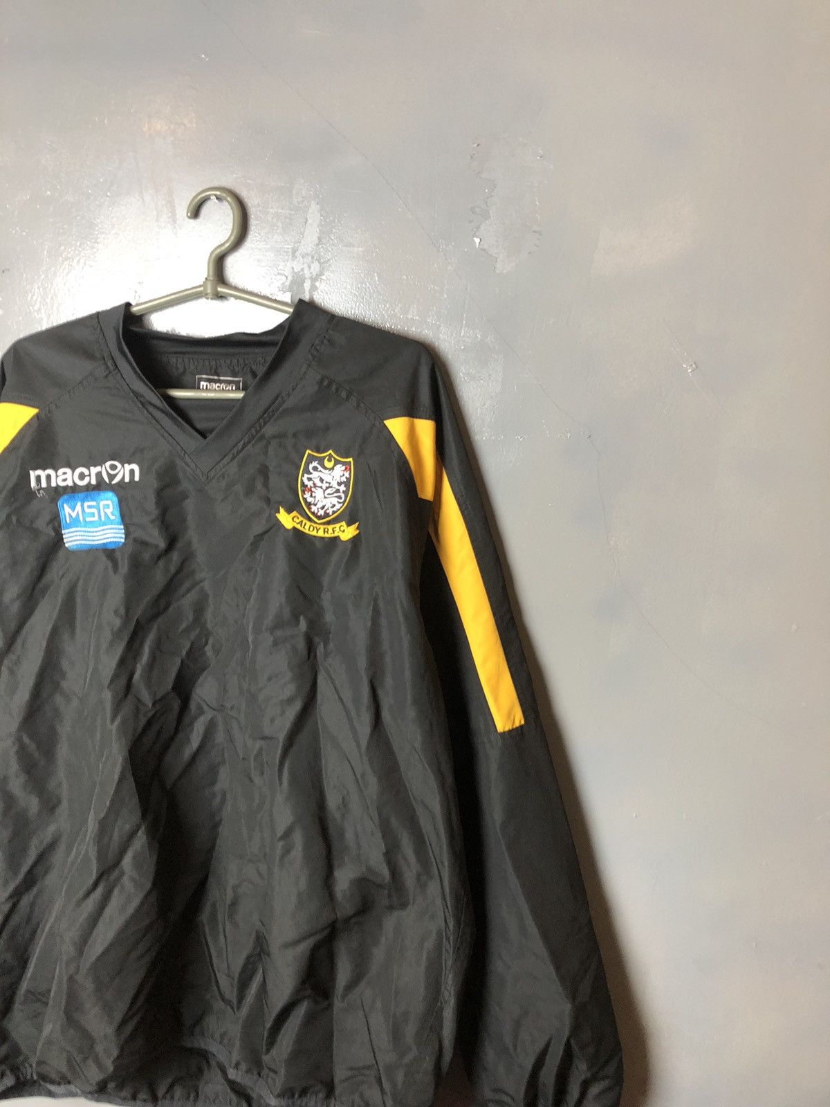 Vintage Men’s vintage soccer sweater Caldy R.F.C Size US L / EU 52-54 / 3 - 2 Thumbnail