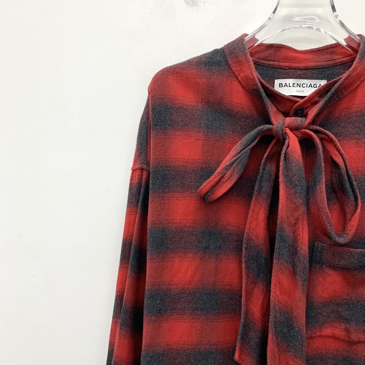 Balenciaga Balenciaga Red Plaid Cotton Bow Tie Long Sleeve Shirt K26WX Size S / US 4 / IT 40 - 3 Thumbnail