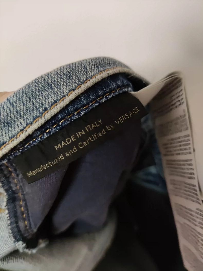 Versace Versace Women's Jeans Medusa Gold Flake Washed Pants Casua Size 26" / US 2 / IT 38 - 8 Thumbnail