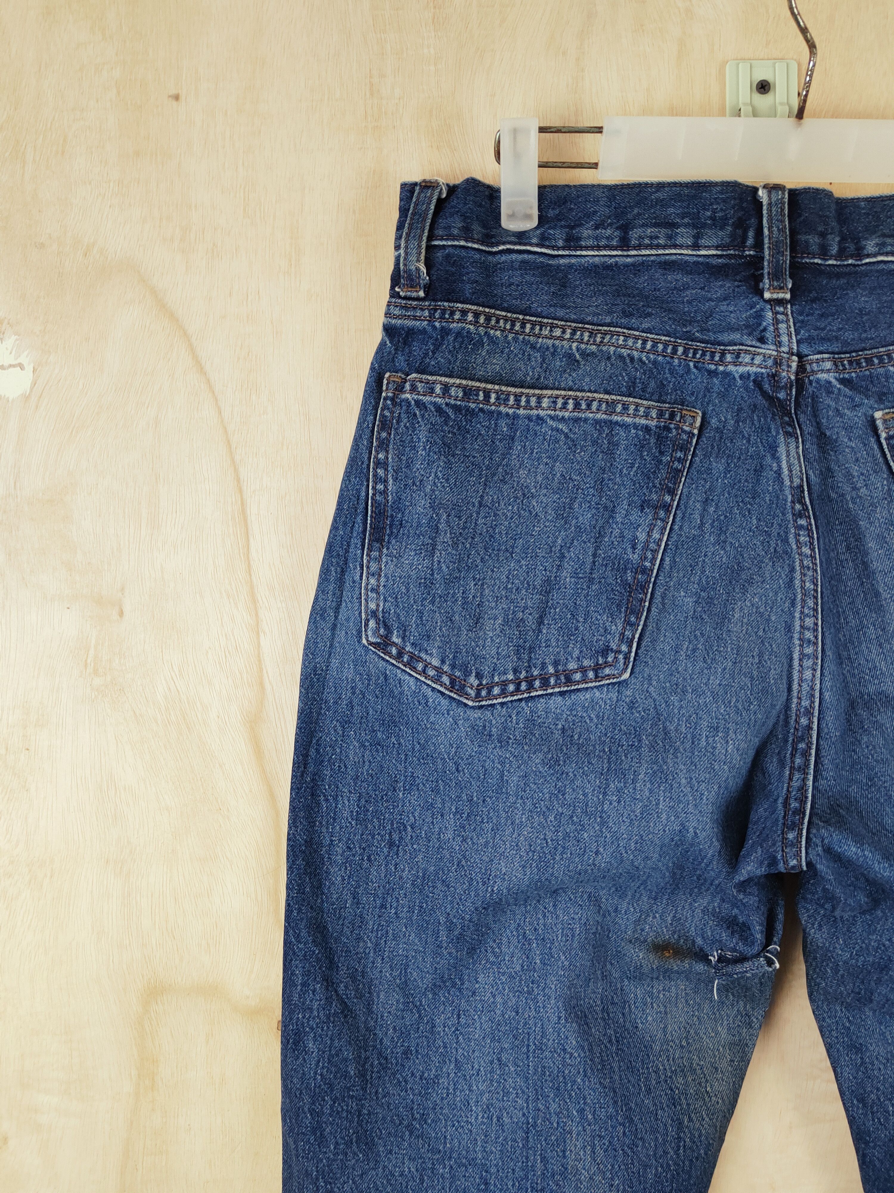 Japanese Brand Uniqlo Japanese Fabric by Kaihara Blue Ripped Jeans #S2655 Size US 31 - 9 Thumbnail