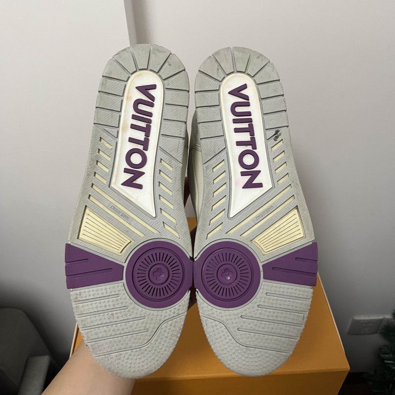 Louis Vuitton Louis Vuitton Trainer Fashion Sneakers in White and Purple Size US 9.5 / IT 39.5 - 4 Thumbnail